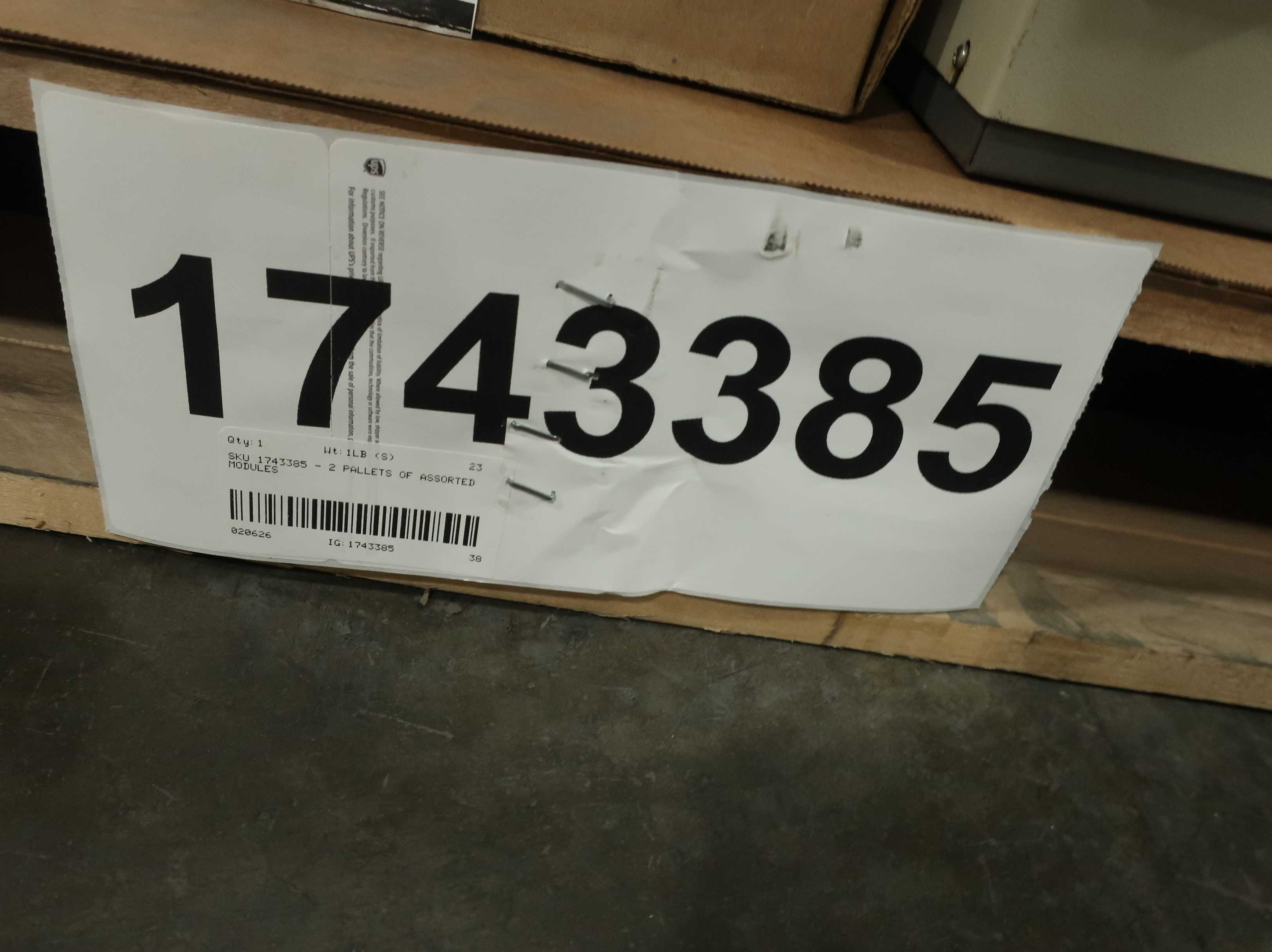 SKU 1743385 - 2 PALLETS OF ASSORTED MODULES - PLC MODULES