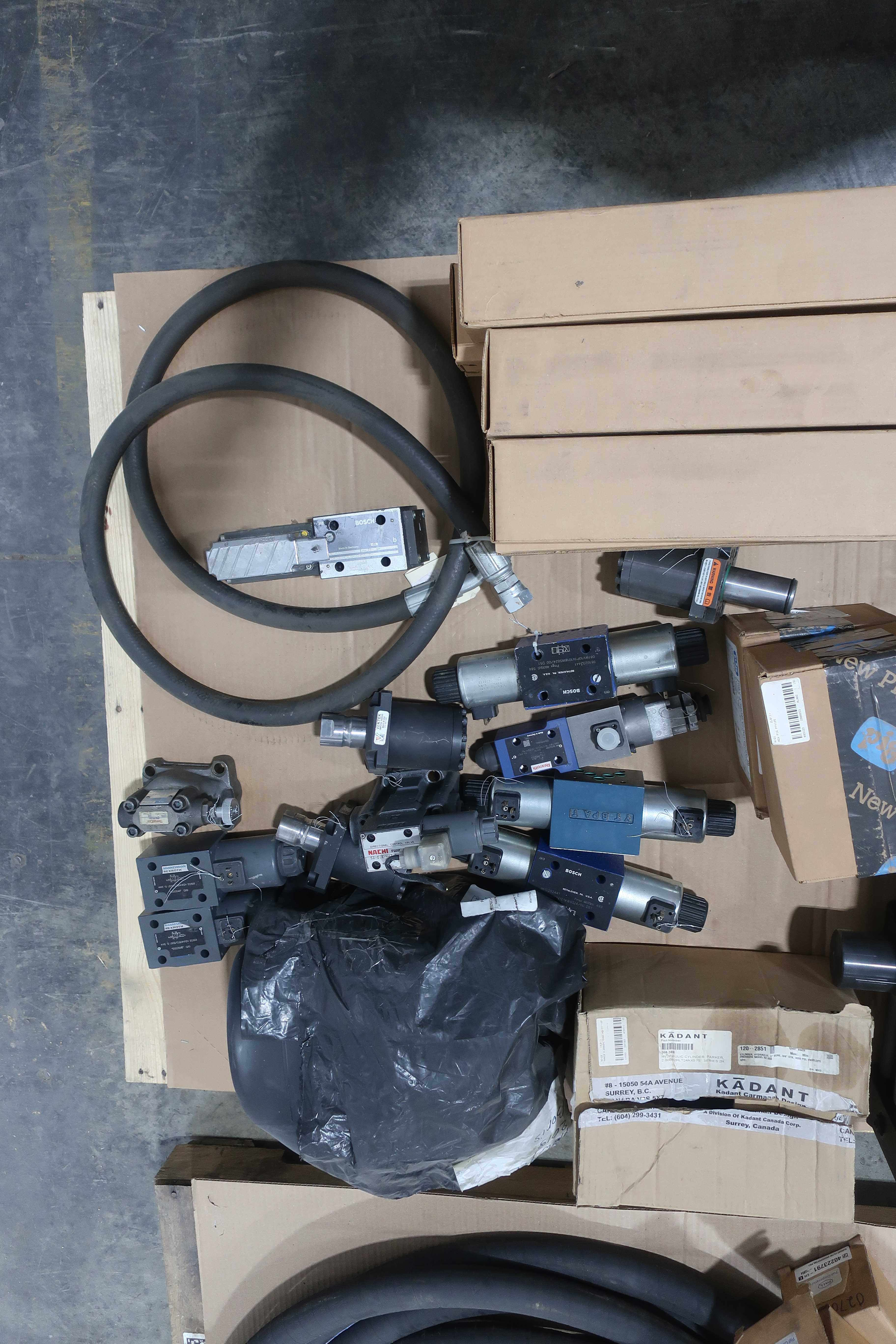 SKU 1738218 - 4 PALLETS OF ASSORTED HYDRAULIC - HYDRAULIC PARTS