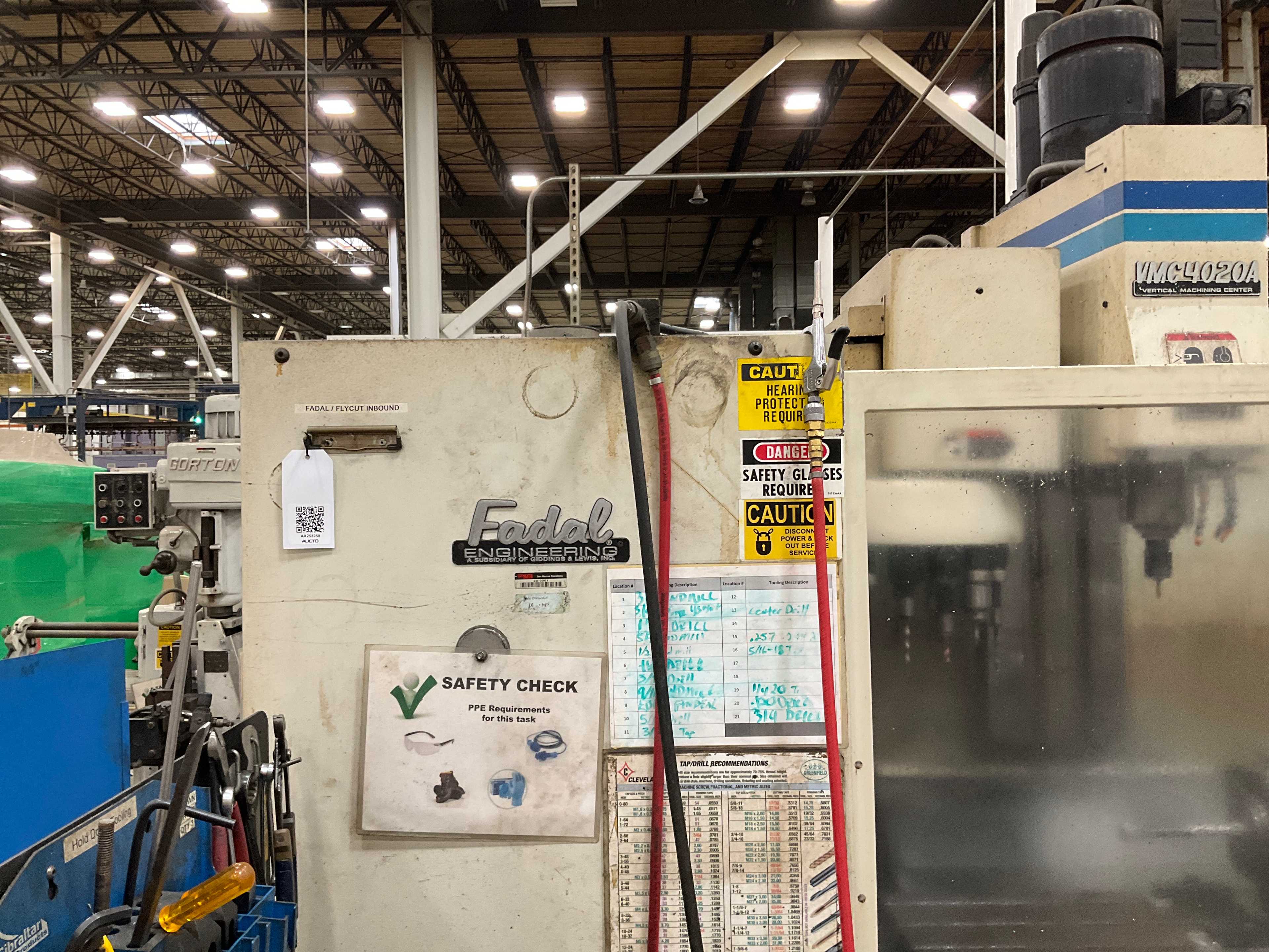 1996 FADAL 917-1 VERTICAL MACHINING CENTER - VERTICAL MACHINING CENTERS