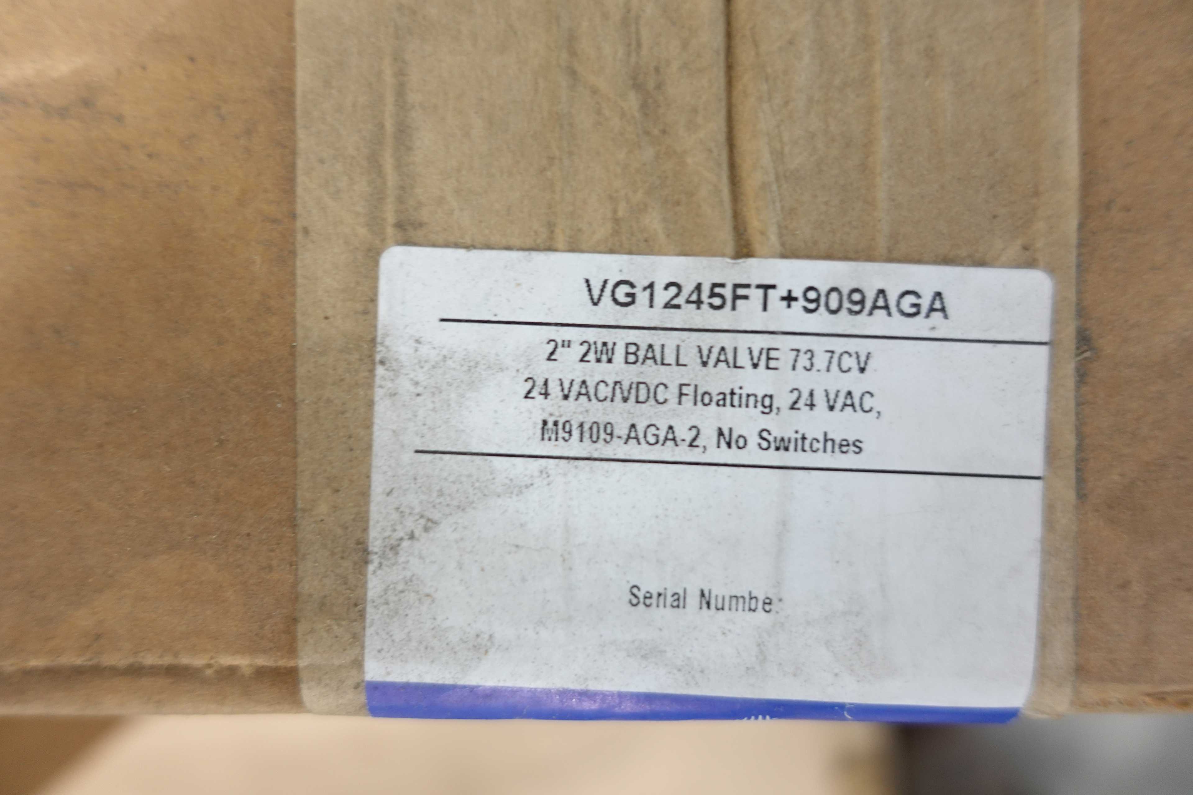 LOT OF 6 JOHNSON CONTROLS VG1245FT+909AGA PNUMATIC ACTUATOR 2" BALL VALVES - BALL VALVE