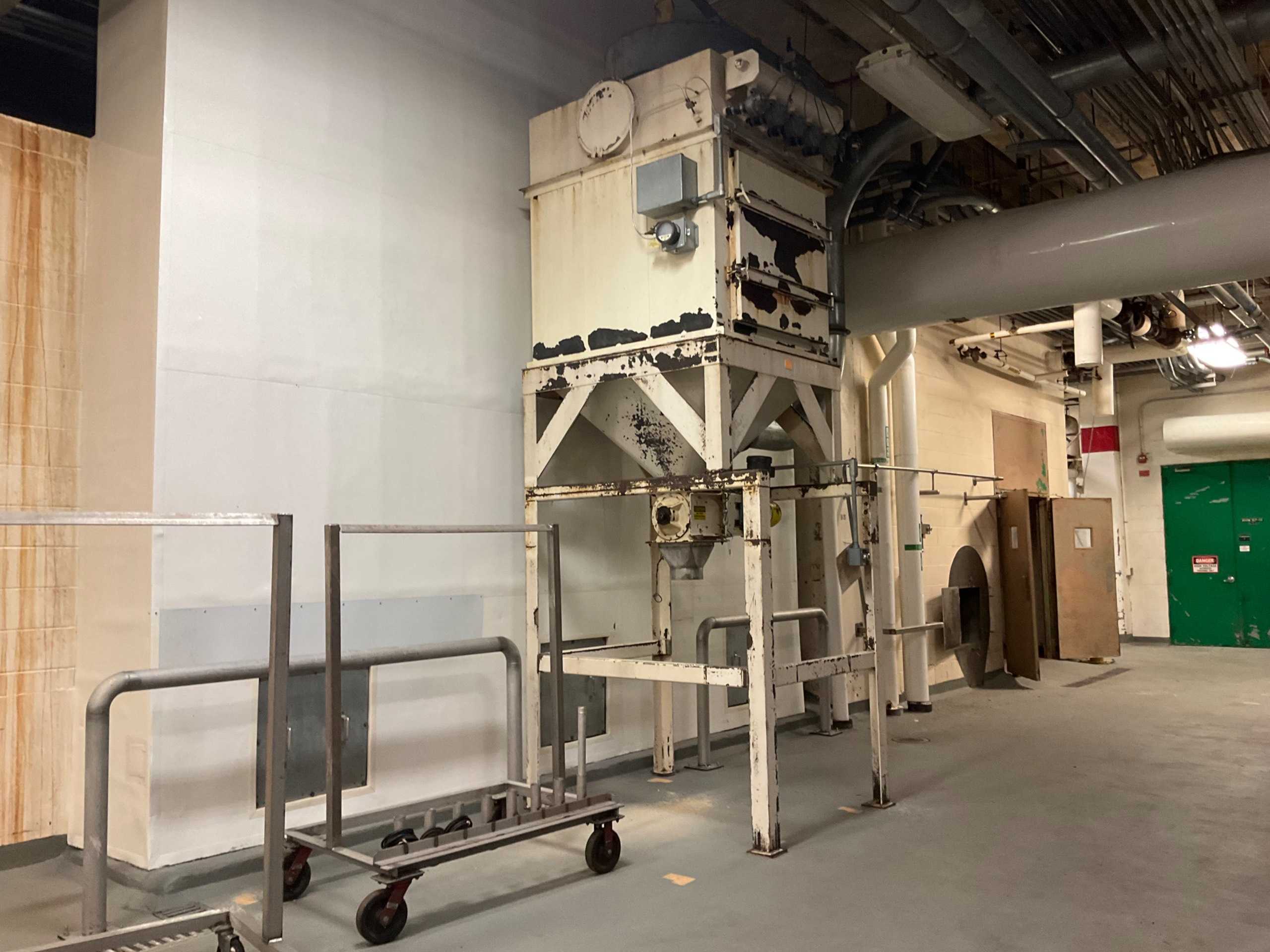 BHA INC DUST COLLECTOR - DUST COLLECTOR