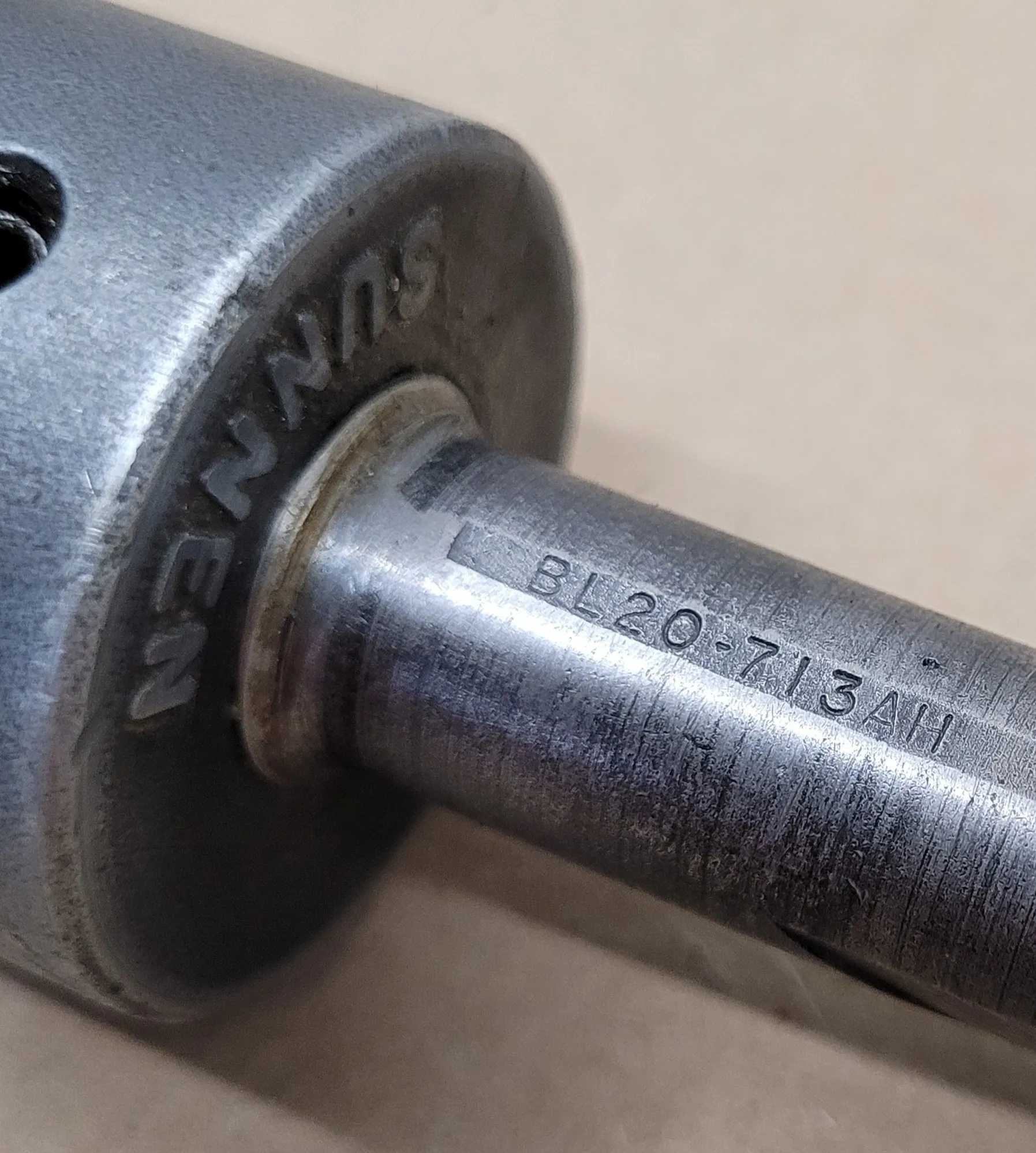 BL20-713AH HONING MANDREL 0.713-0.744IN BORE DIA 10IN OAL 6.625IN REACH - MACHINE TOOLING