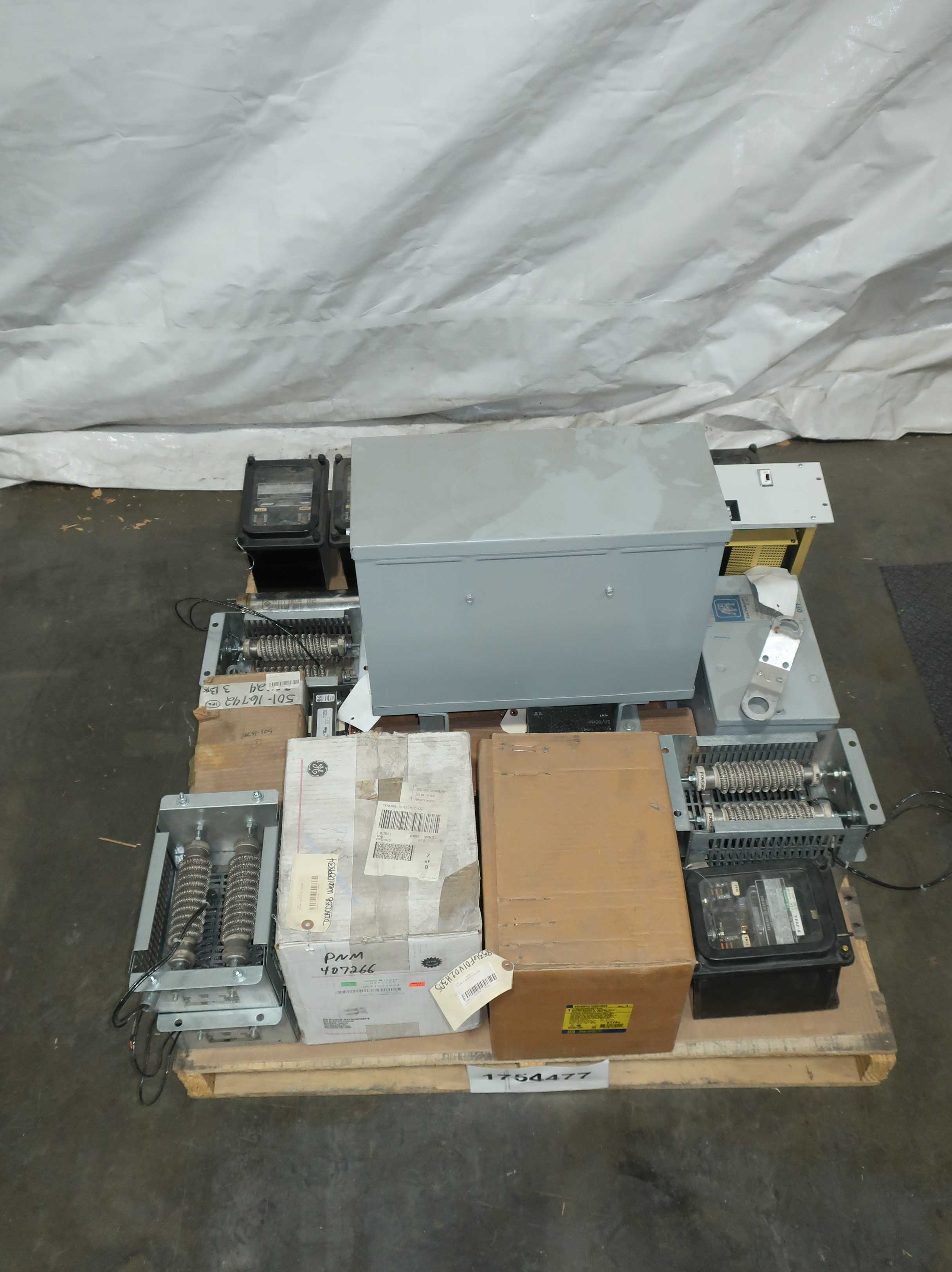 SKU 1754477 - PALLET OF ASSORTED ELECTRICAL - ELECTRICAL COMPONENTS
