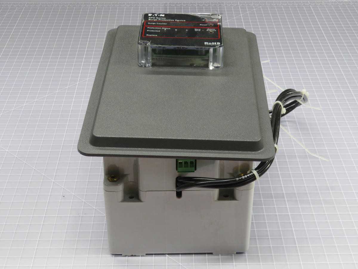 EATON SPD250480Y3B, SURGE SUPPRESSORS, 277/480V SYS VOLTAGE, 200KA SCCR, 1000V VPR - SURGE SUPPRESSOR
