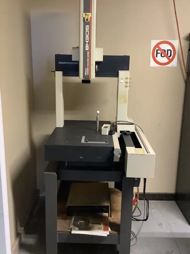 MITUTOYO BH-305 BRIDGE CMM - undefined
