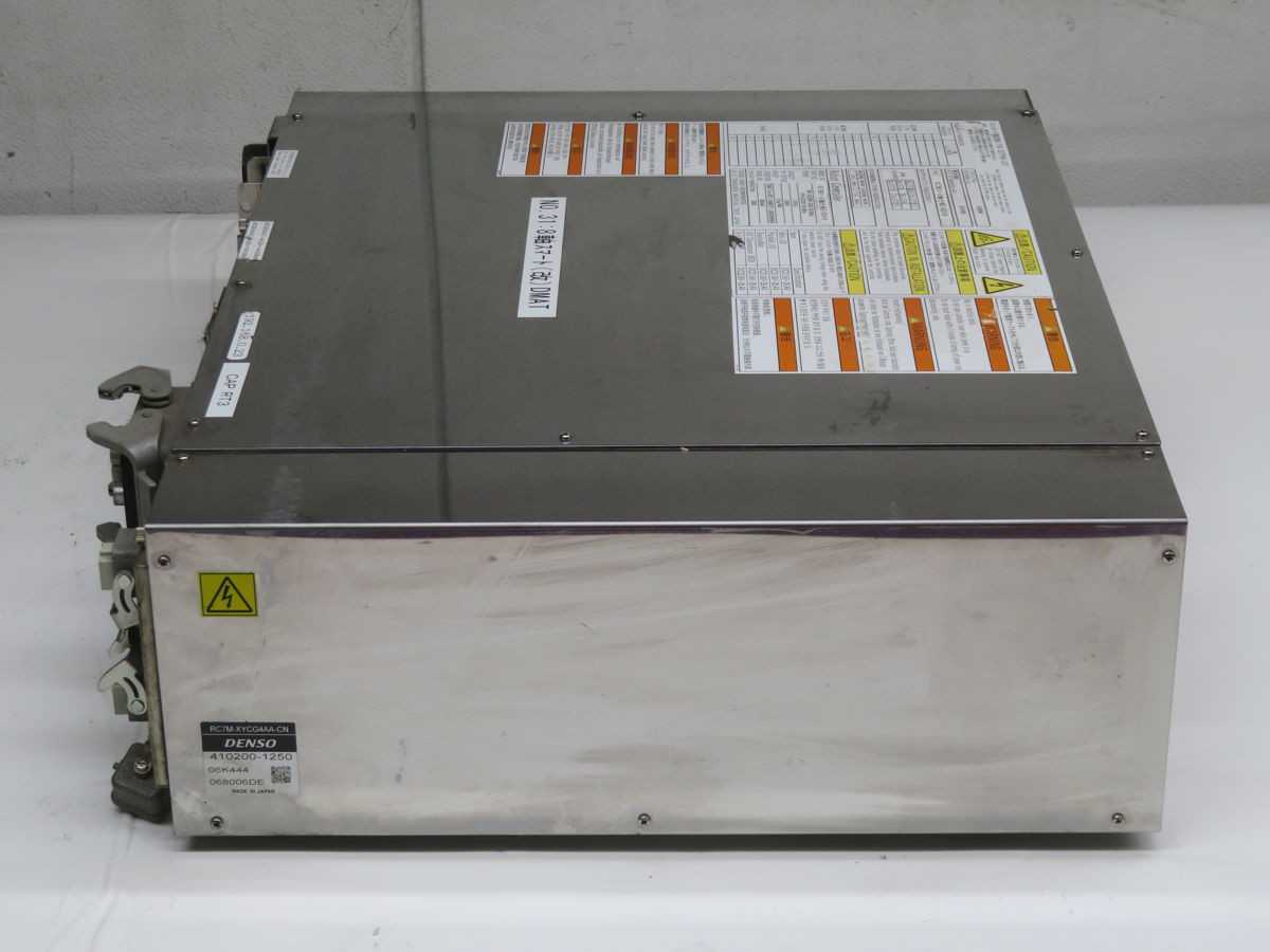 DENSO RC7M-XYCG4AA-CN 410200-1250 ROBOT CONTROLLER - ROBOT CONTROLLERS