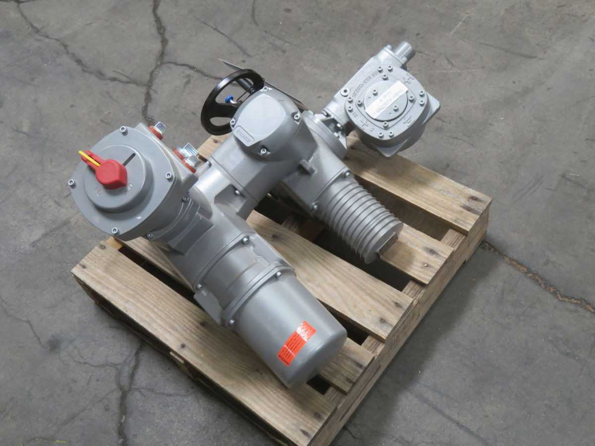 AUMA AC 01.2 SA 07.6-FA10 COMPLETE INTEGRATED VALVE ACTUATION ASSEMBLY T268611 - VALVE & ACTUATOR ASSEMBLY