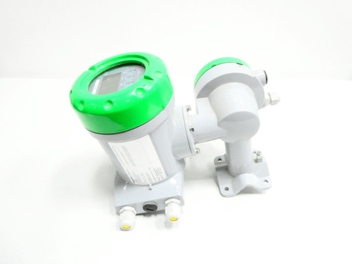 SKU 1006430 - SCHNEIDER CFT34A(F) 34-4HA002001S4A8005020 CORIOLIS FLOW TRANSMITTER 100-230V-AC - FLOW TRANSMITTER