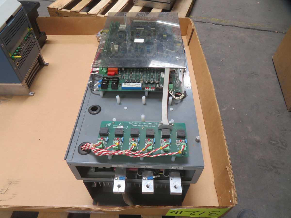 SAF DD312-180-4, DC DRIVES, 180 A OUTPUT, 100 HP OUTPUT, 500 VDC OUTPUT, 460 VAC INPUT - DC DRIVES
