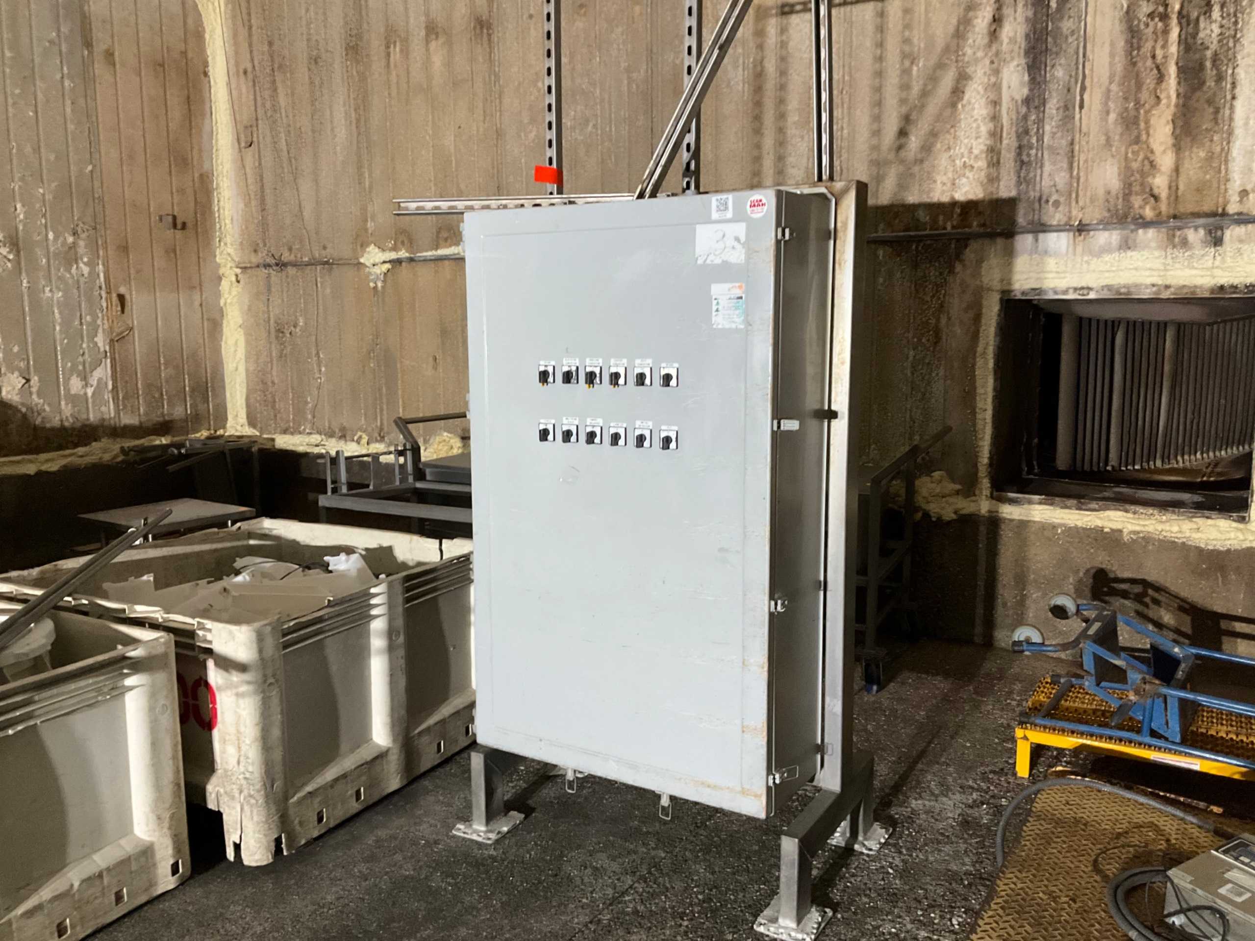 CONTROL CABINET - CONTROL CABINETS