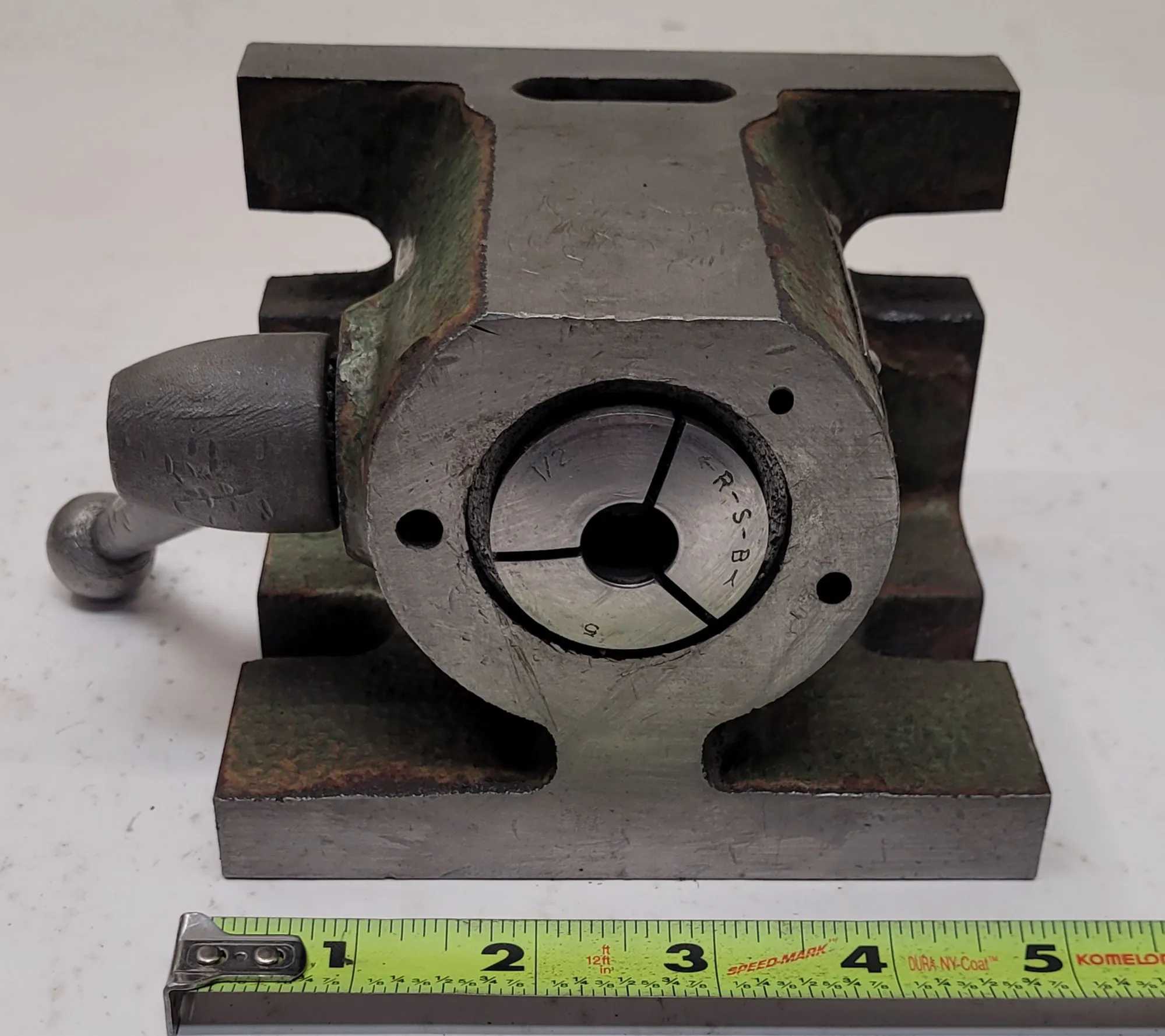 ACCUPRO 5C COLLET FIXTURE - MACHINE TOOLING