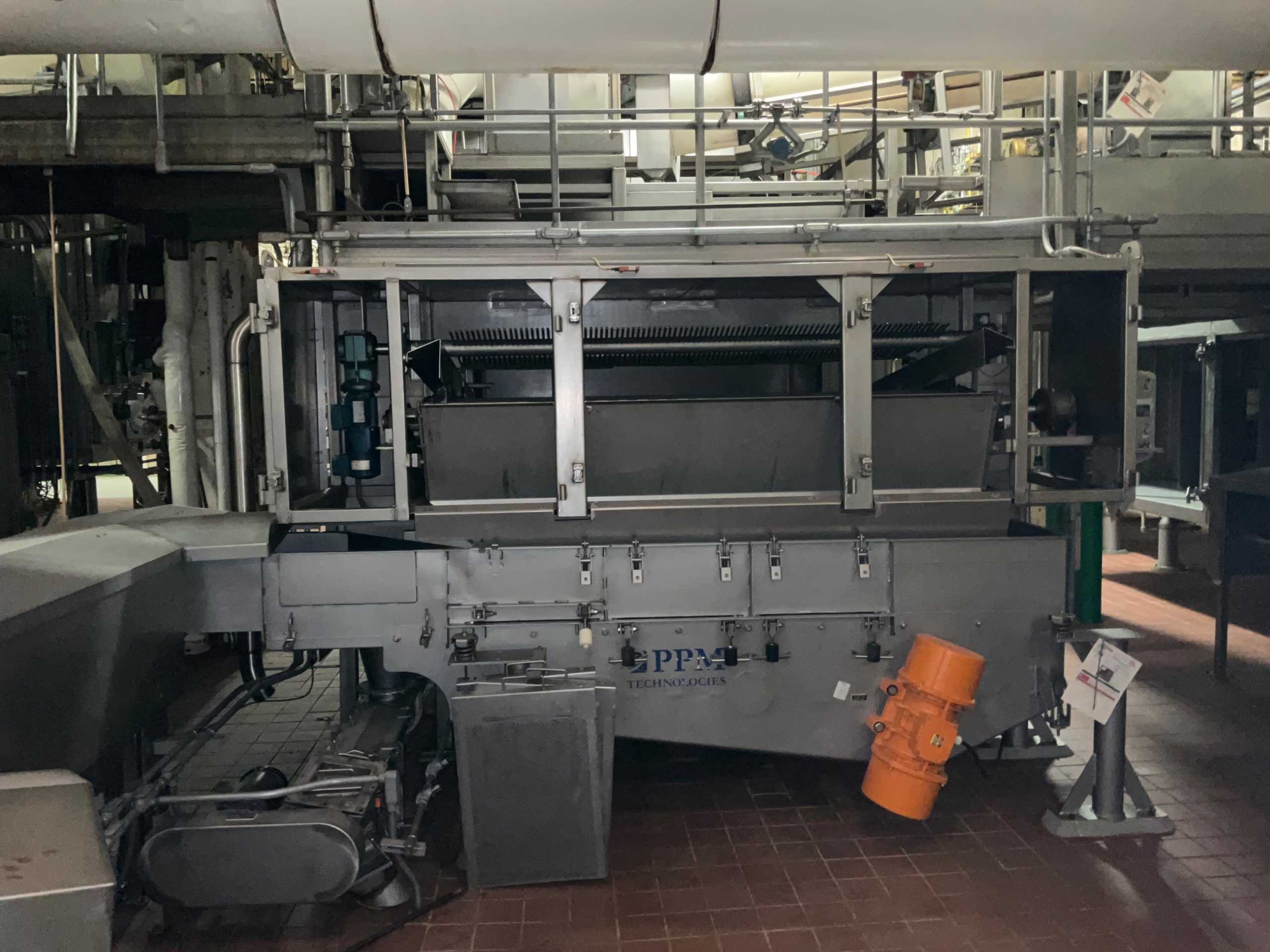 PPM TECHNOLOGIES VIBRATING SCREEN CONVEYOR - CONVEYORS