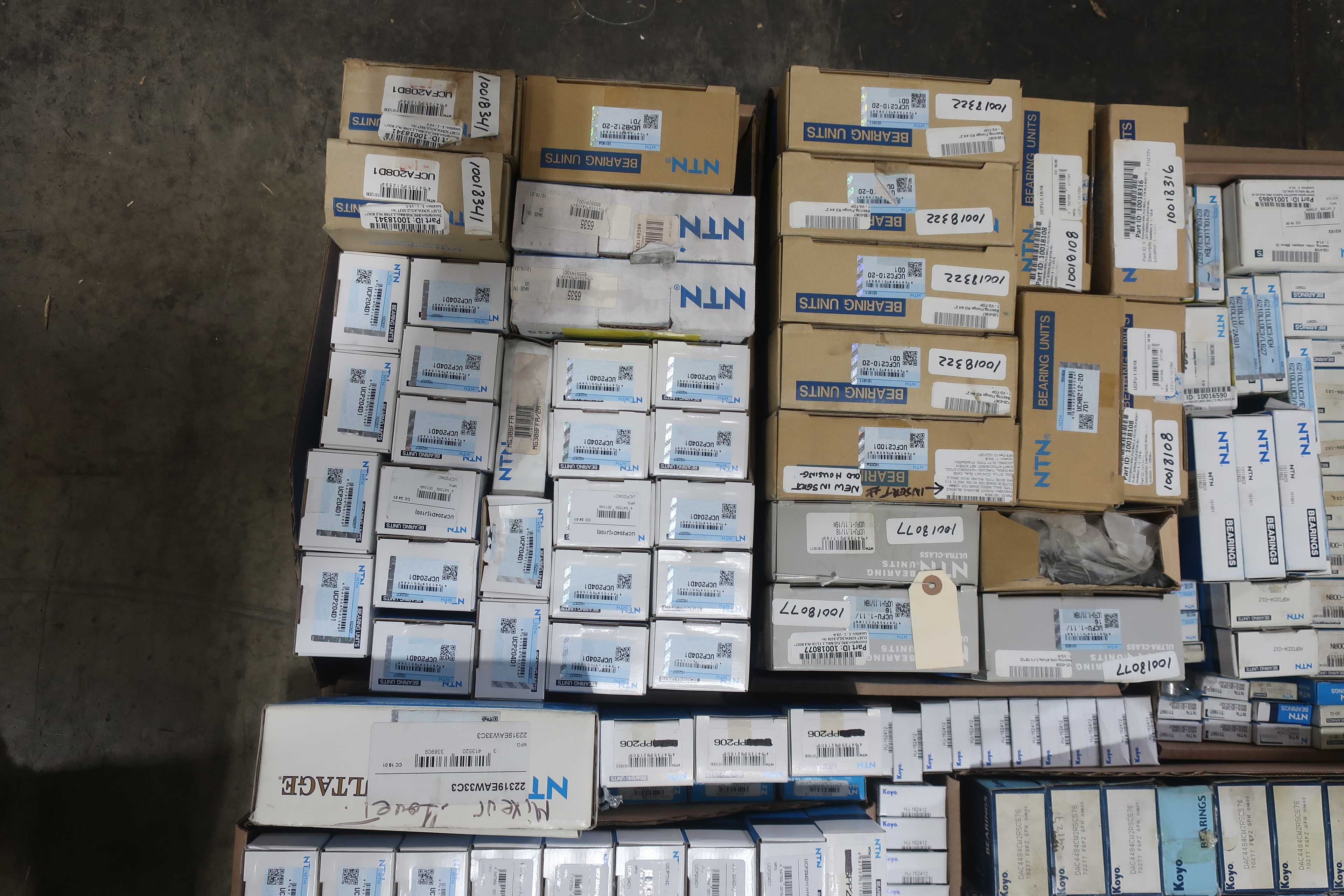SKU 1749869 - PALLET OF ASSORTED NTN AND KOYO BEARINGS - BEARINGS