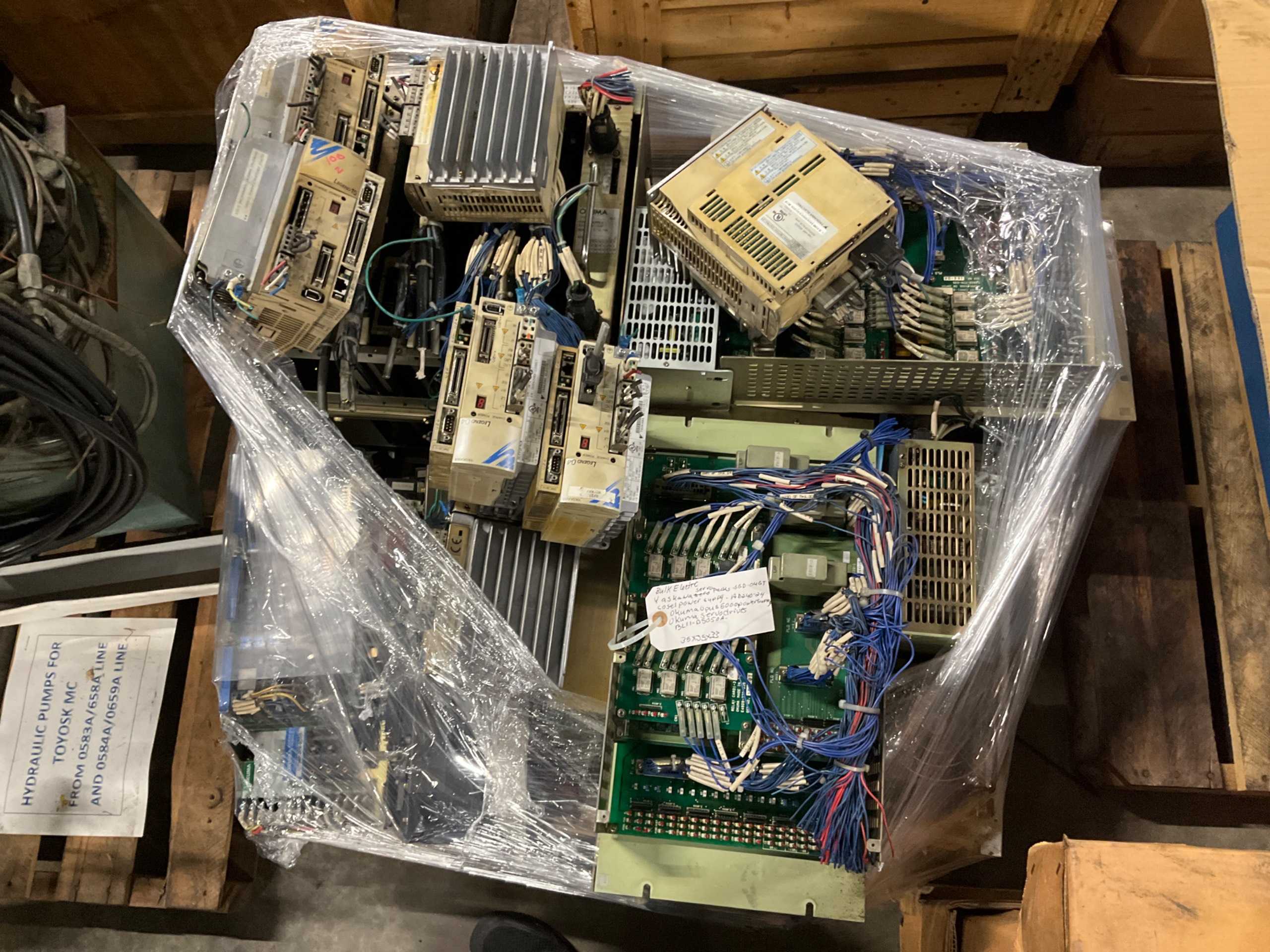 BULK QTY OF AUTOMATION & CONTROLS - AUTOMATION & CONTROLS