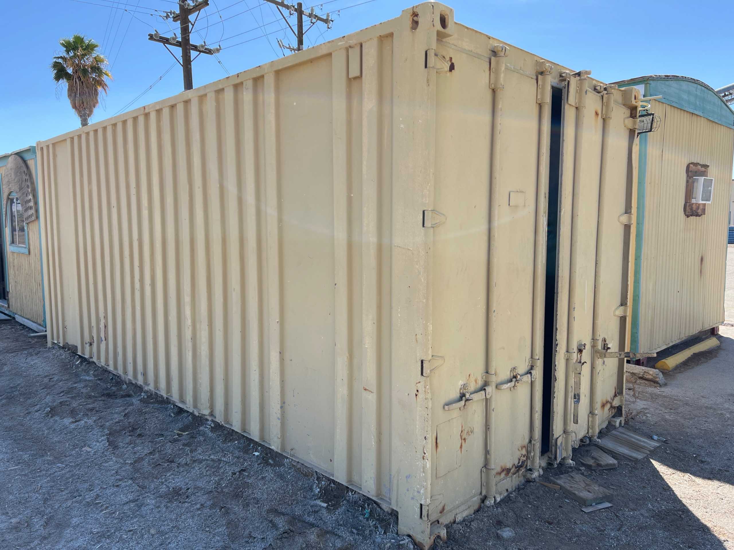 CONTAINER WITH CONTENTS - STORAGE & HANDLING EQUIPMENT
