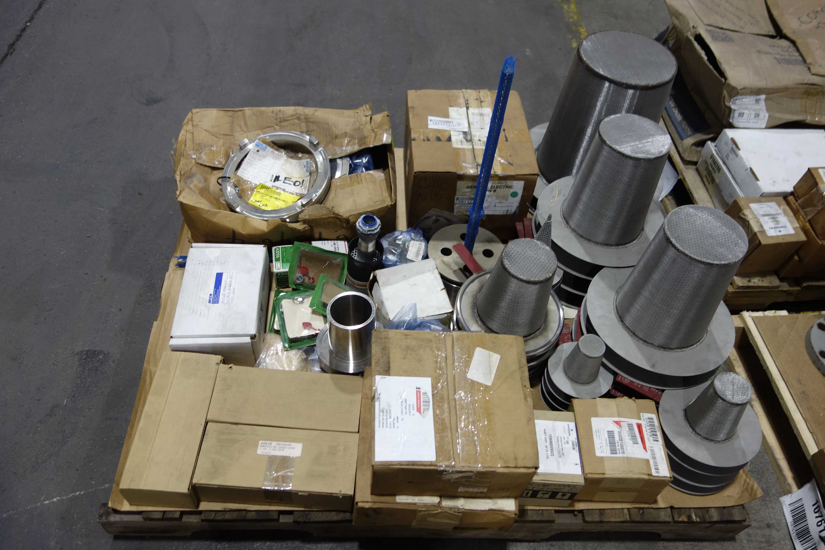 3 PALLETS OF ASSORTED VALVE PARTS AND ACCESSORIES - VALVE PARTS & ACCESSORIES
