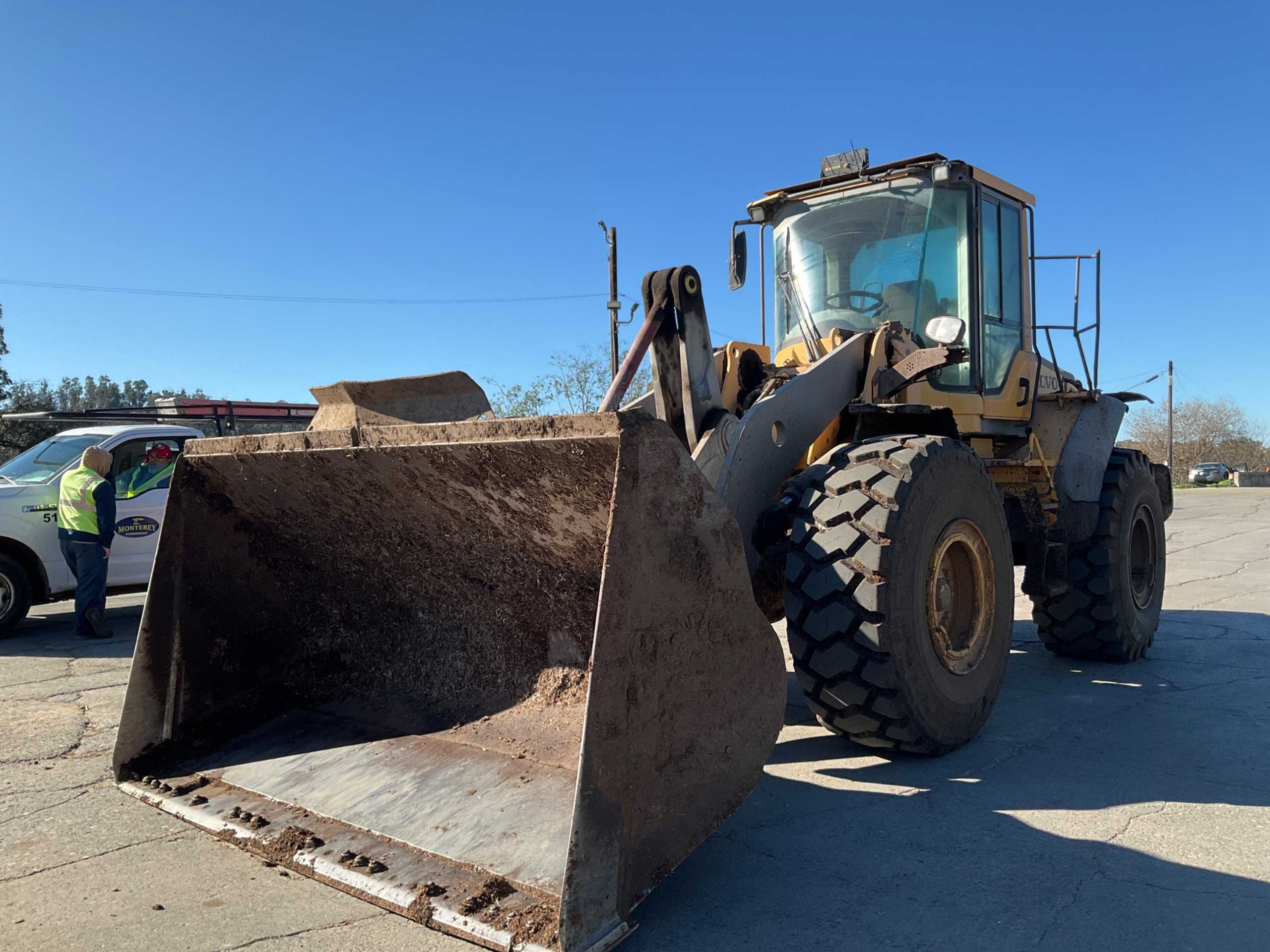 VOLVO L120F WHEEL LOADER - WHEEL LOADER