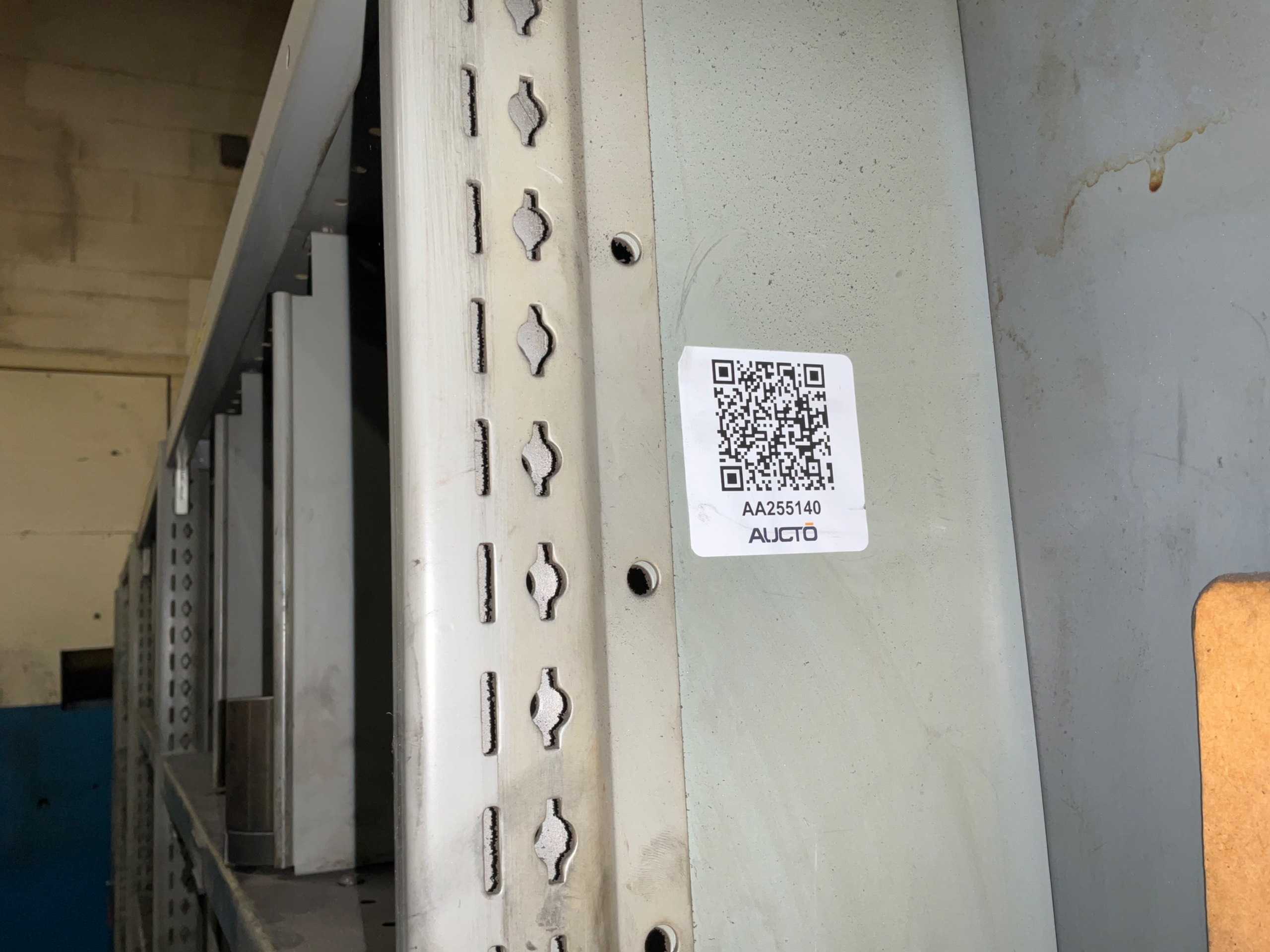 BULK QTY OF INDUSTRIAL PARTS - INDUSTRIAL PARTS
