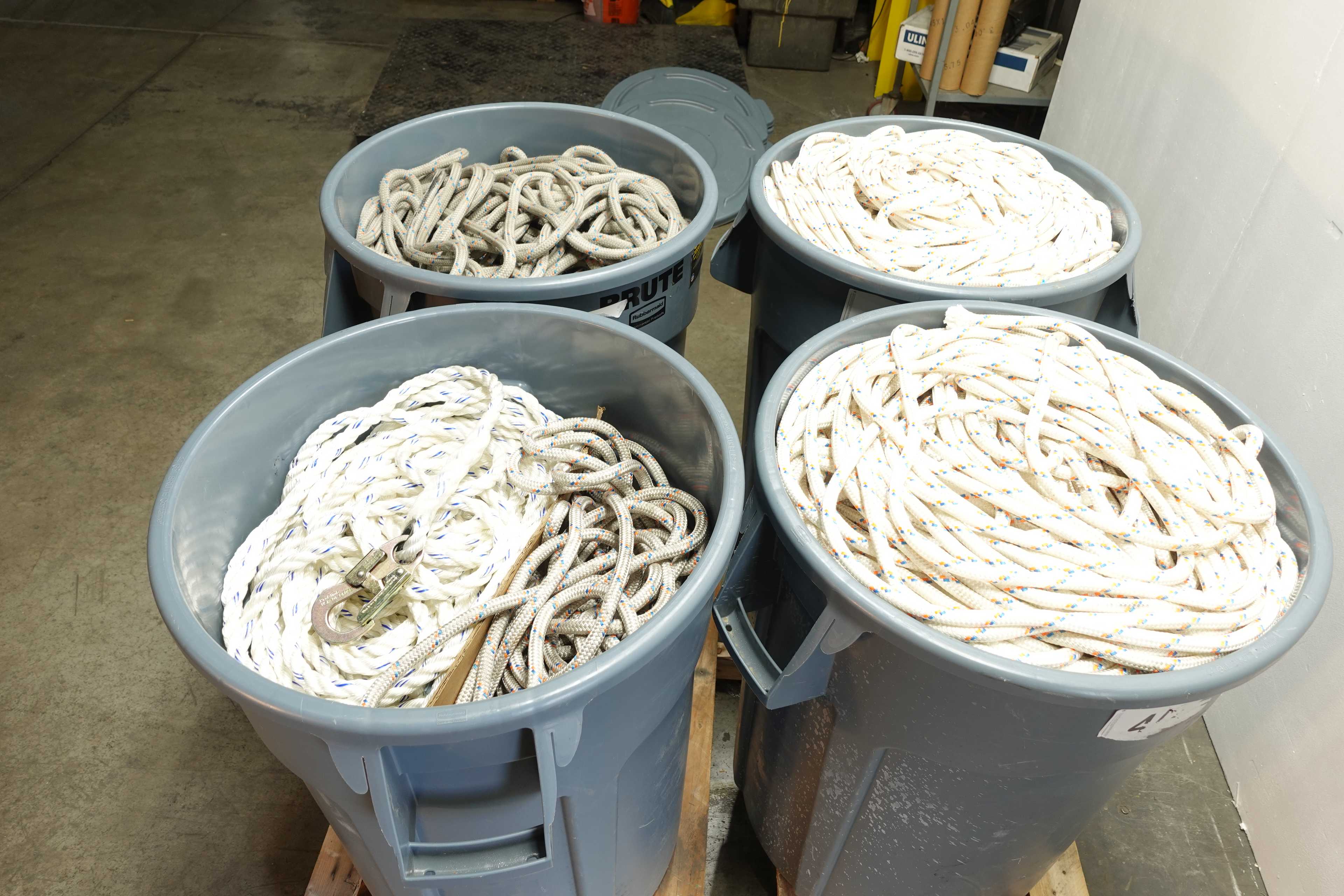 PALLET OF ASSORTED CLIMBING ROPE - LIFTING EQUIPMENT