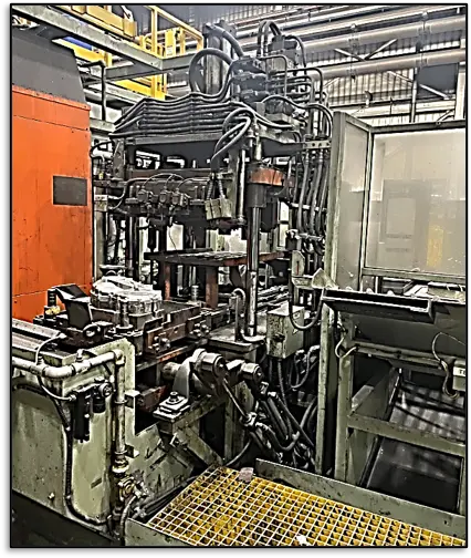 2005 TOSHIBA DC800J-MS TRIM PRESS - undefined