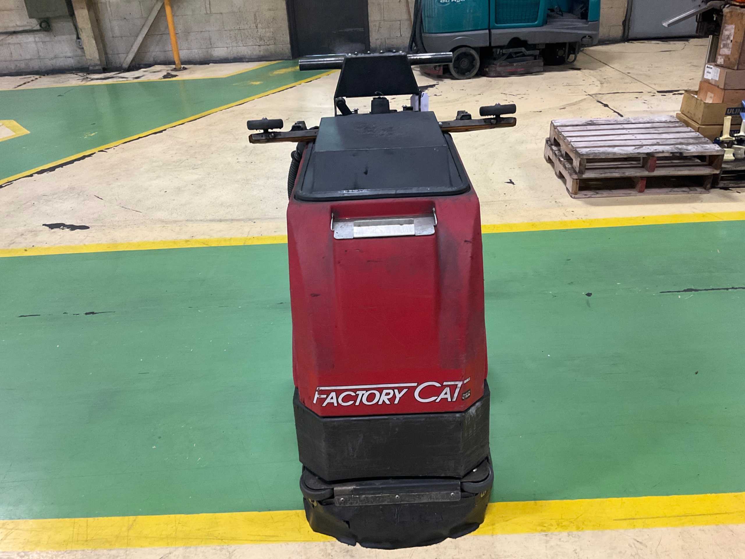 FACTORY CAT MICROMAG FLOOR SCRUBBER - FLOOR SCRUBBERS