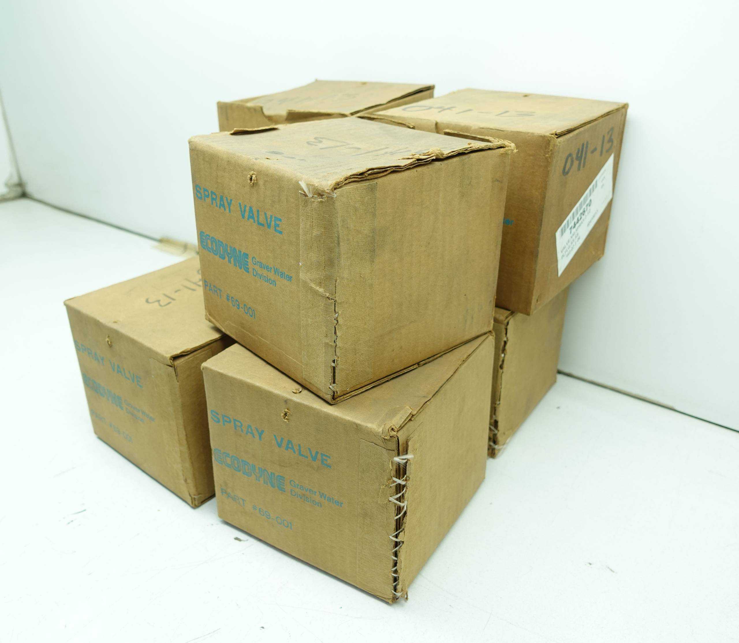 SKU 1079589 - LOT OF 7 ECODYNE 69-001 GRAVER SPRAY VALVES - VALVES
