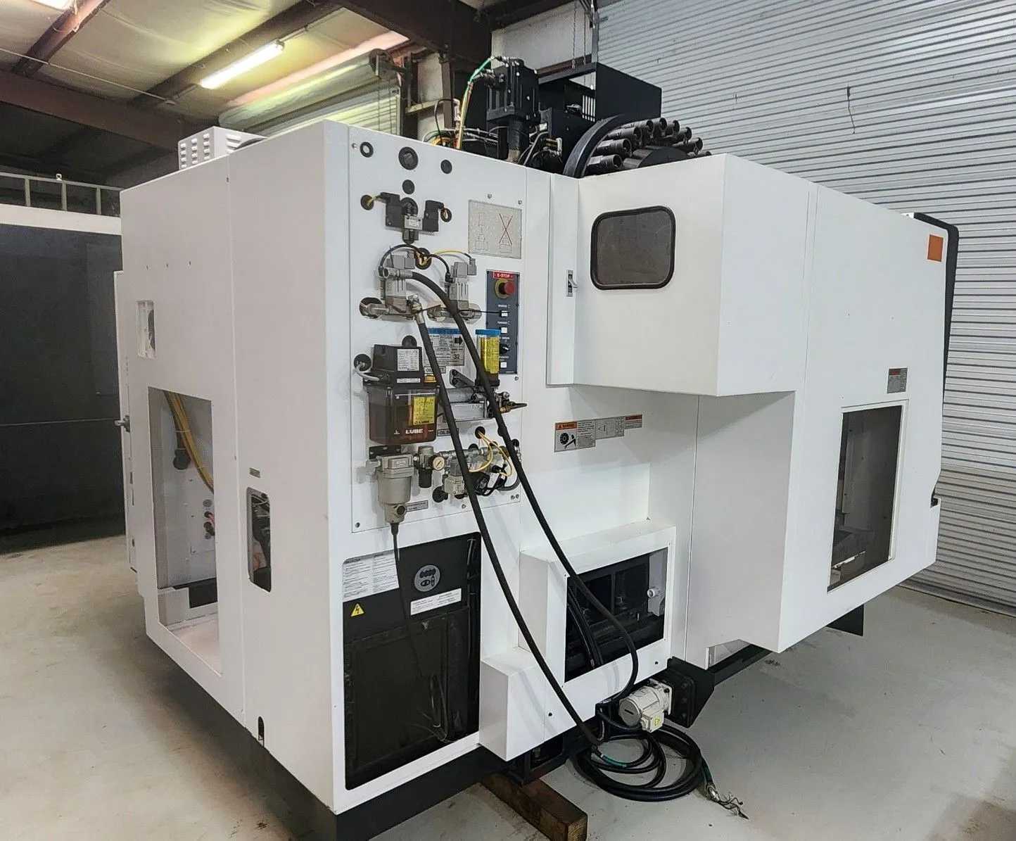 2013 MAZAK NEXUS 510C-II CNC MACHINING CENTER 4-AXIS X41.3 Y20 Z20 12000RPM 30ATC TSC - VERTICAL MACHINING CENTERS