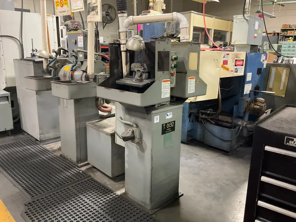 HAMMOND WD-8 TOOL GRINDER - undefined