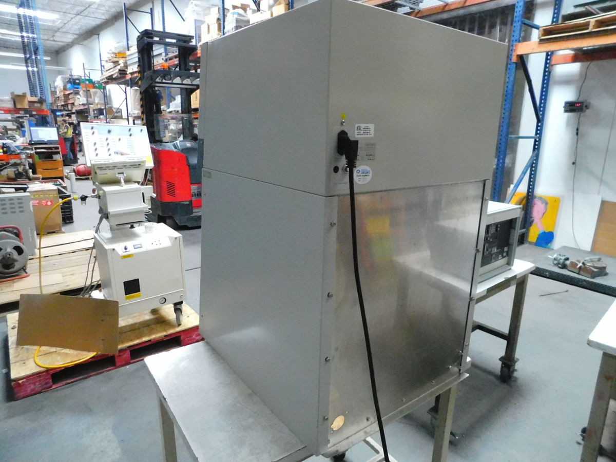 LABCONCO 3887220 FUME EXTRACTOR, 120 VAC POWER, HEPA 99.99% FILTRATION - FUME HOOD