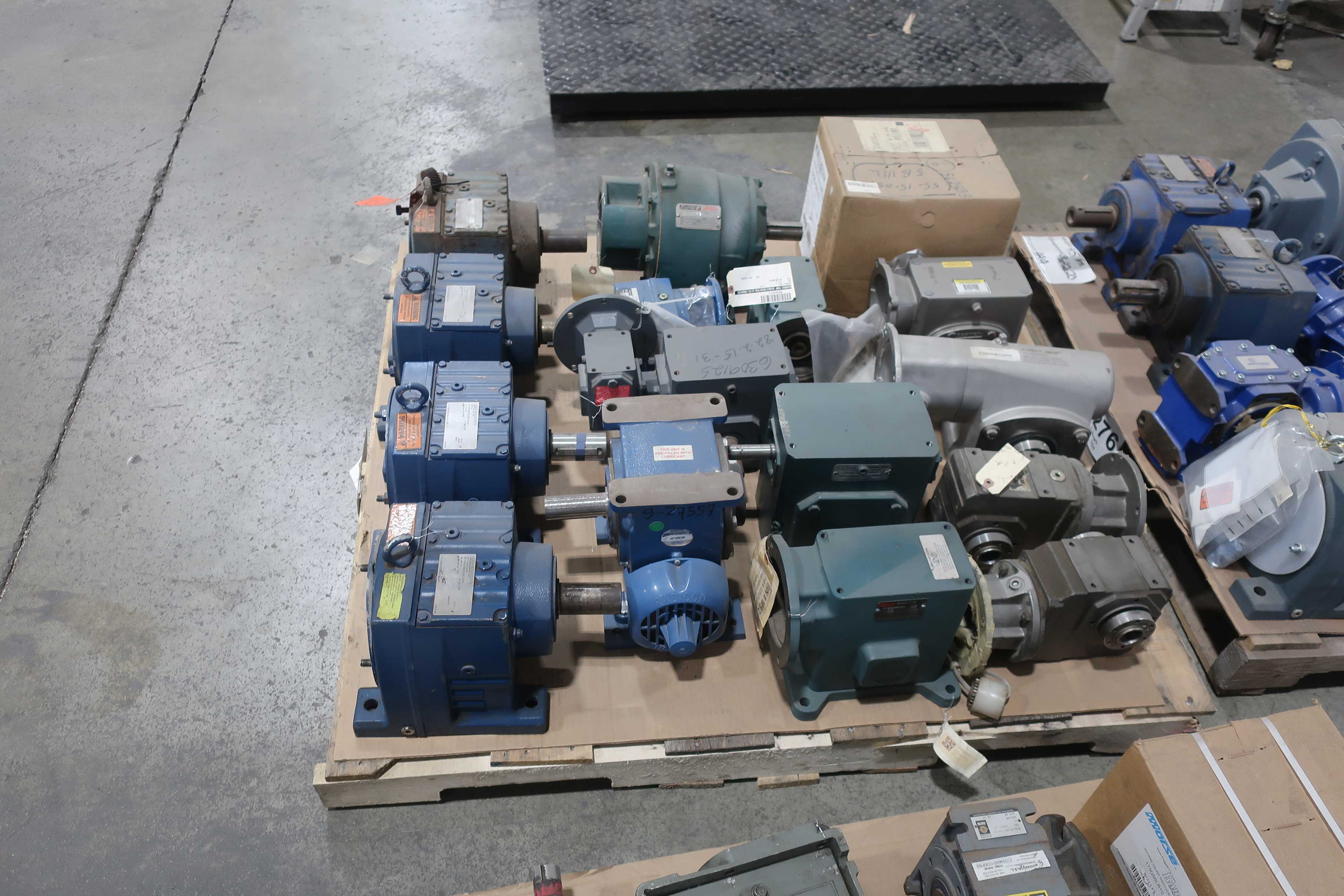 SKU 1739276 - 4 PALLETS OF ASSORTED GEAR REDUCERS - GEAR REDUCERS