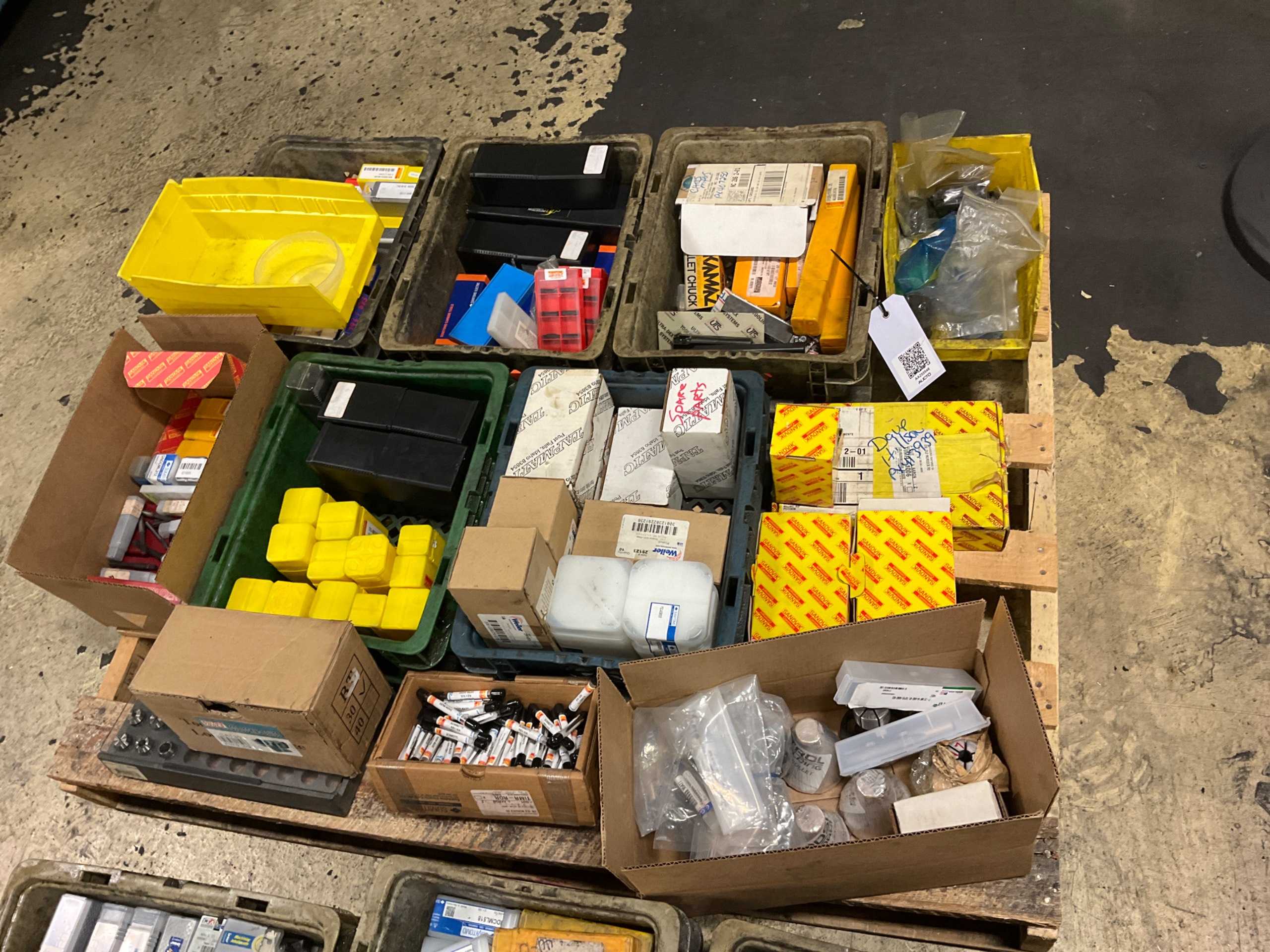 BULK QTY OF INDUSTRIAL PARTS - INDUSTRIAL PARTS