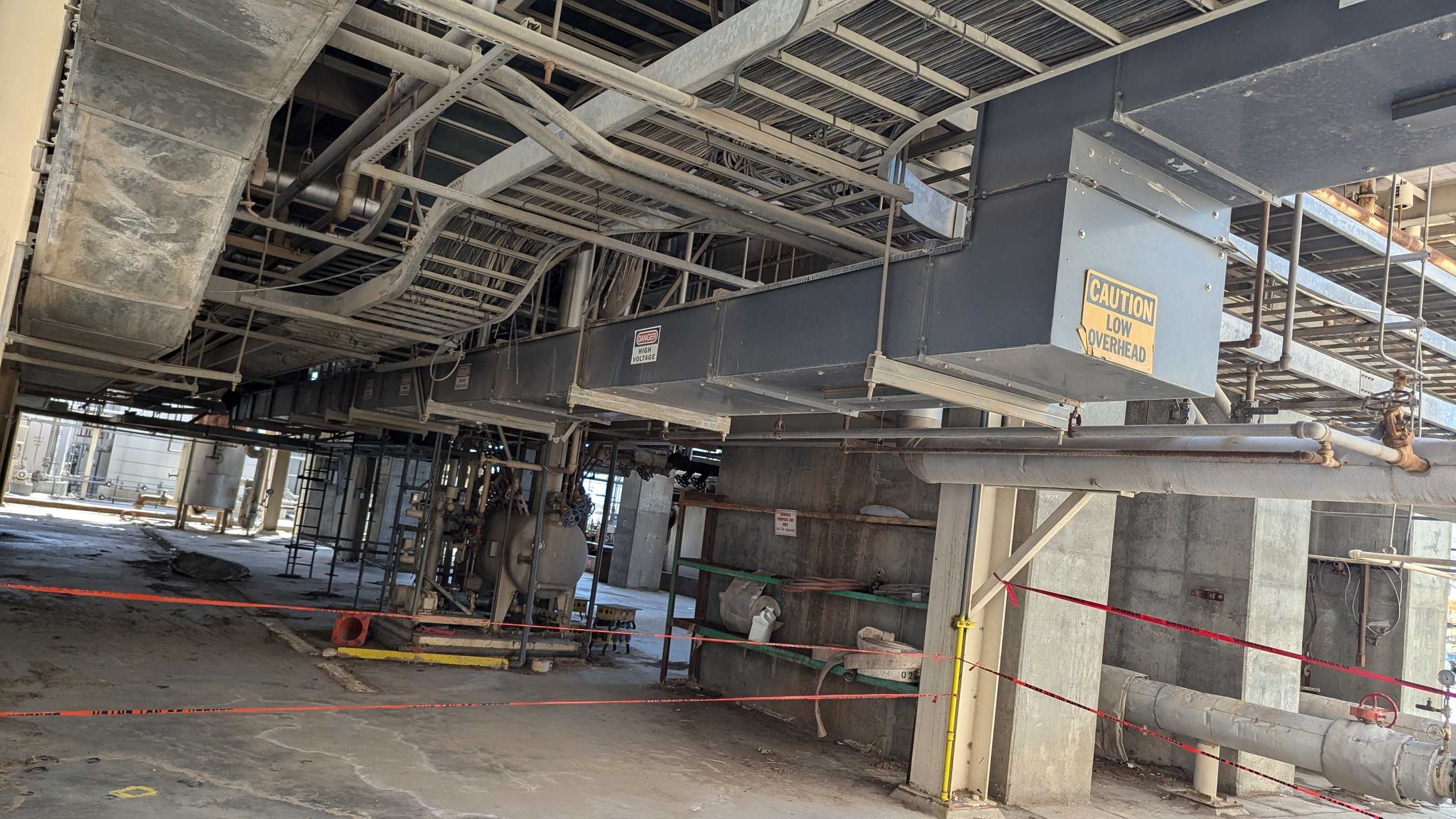 BUS DUCT TRAY FROM ELECTRICAL ROOM TO GENERATOR - BUSWAY