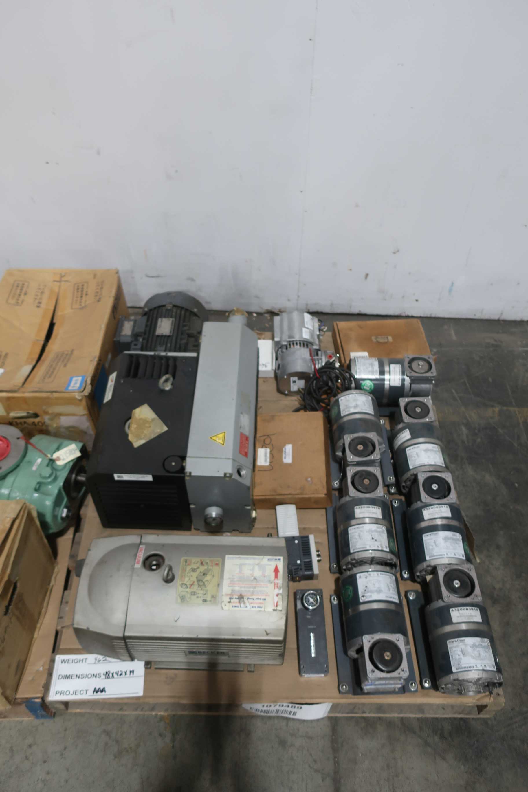 2 PALLETS OF ASSORTED VACUUM PUMPS - VACUUM PUMP
