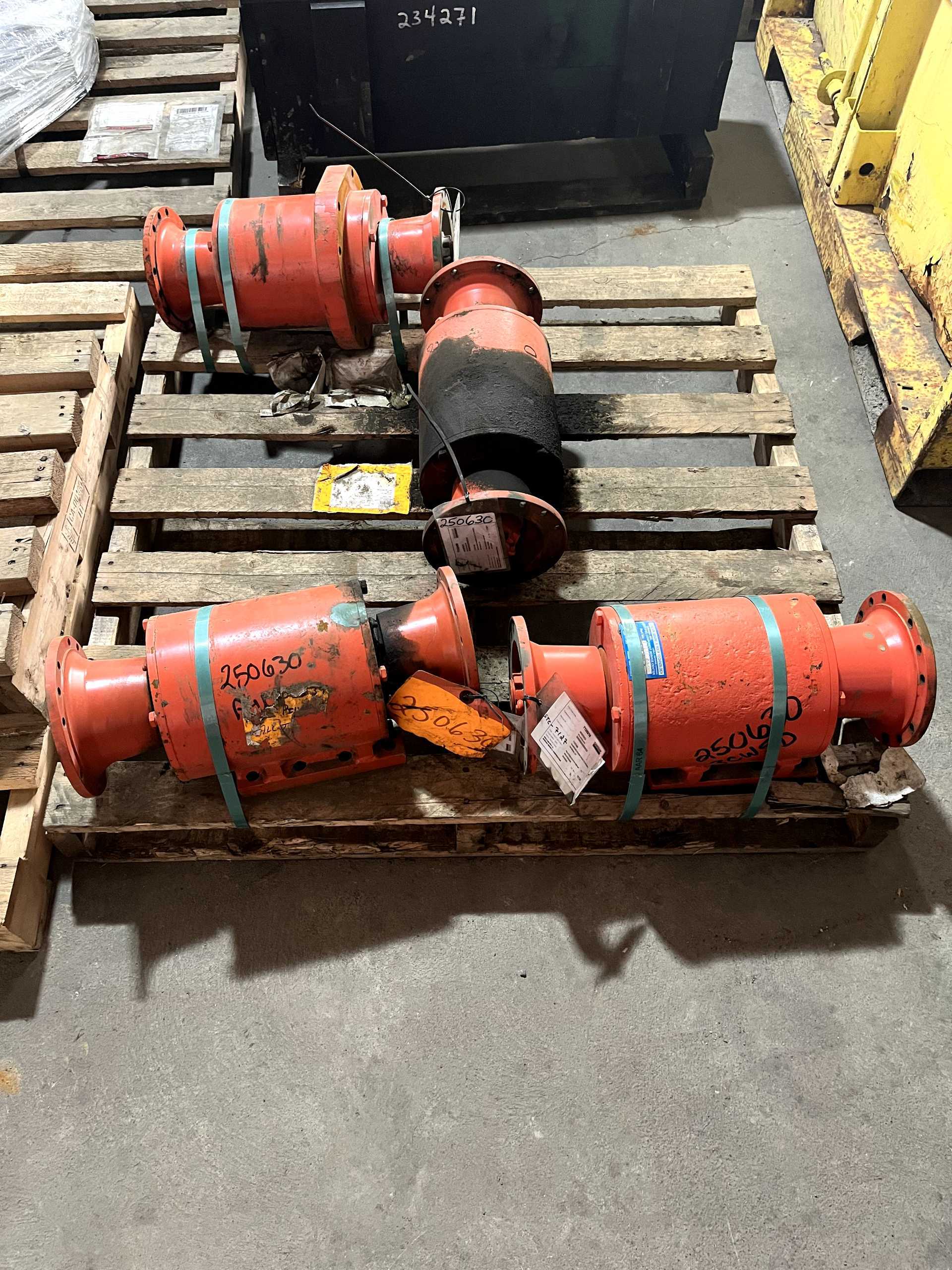 QTY 4: SANDVIK 307670 PILLOW BLOCK BEARING - PILLOW BLOCK BEARING