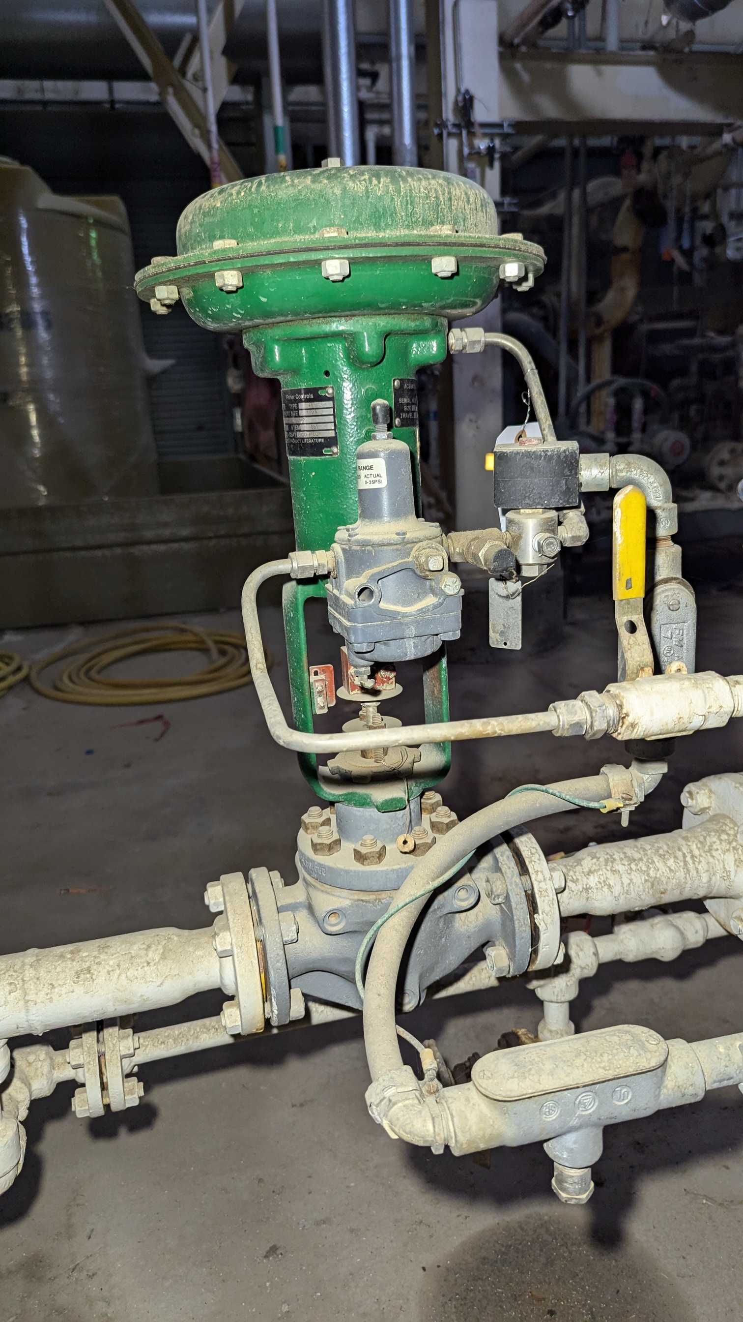 FISHER ET CONTROL VALVE & 667 ACTUATOR ASSEMBLY - VALVE & ACTUATOR ASSEMBLY