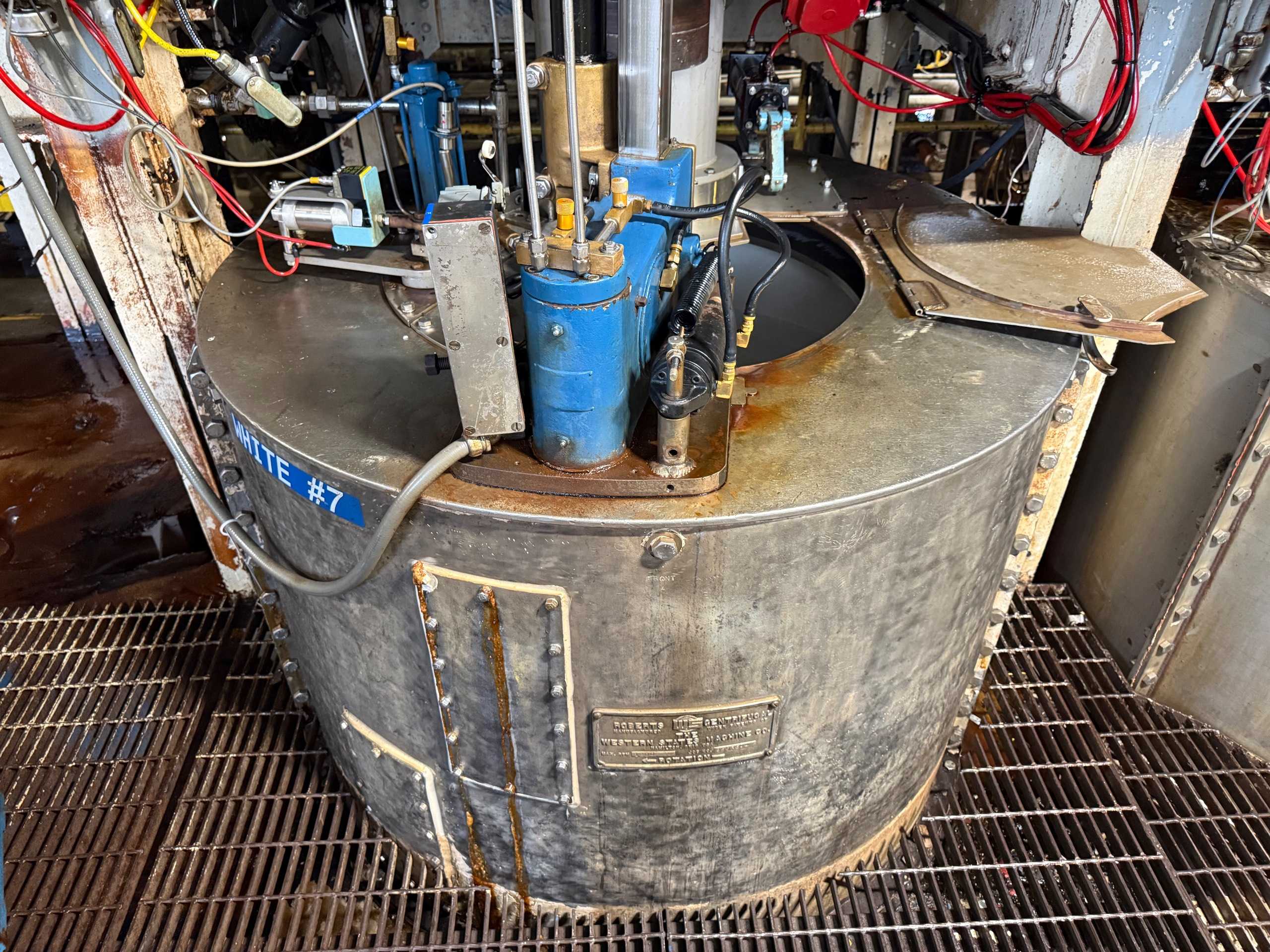 WESTERN STATES MACHINE CENTRIFUGAL SEPARATOR - CENTRIFUGAL SEPARATOR