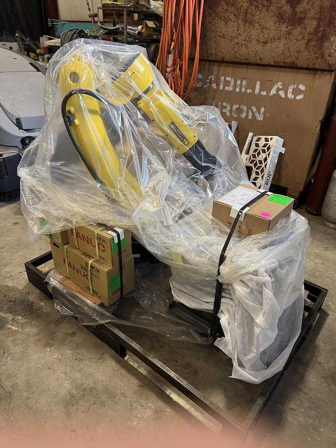 2020 FANUC ARC MATE 120ID ARTICULATED ROBOT, 25KG PAYLOAD, 1831MM REACH, R-30IB PLUS CONTROL - ARTICULATED ROBOTS