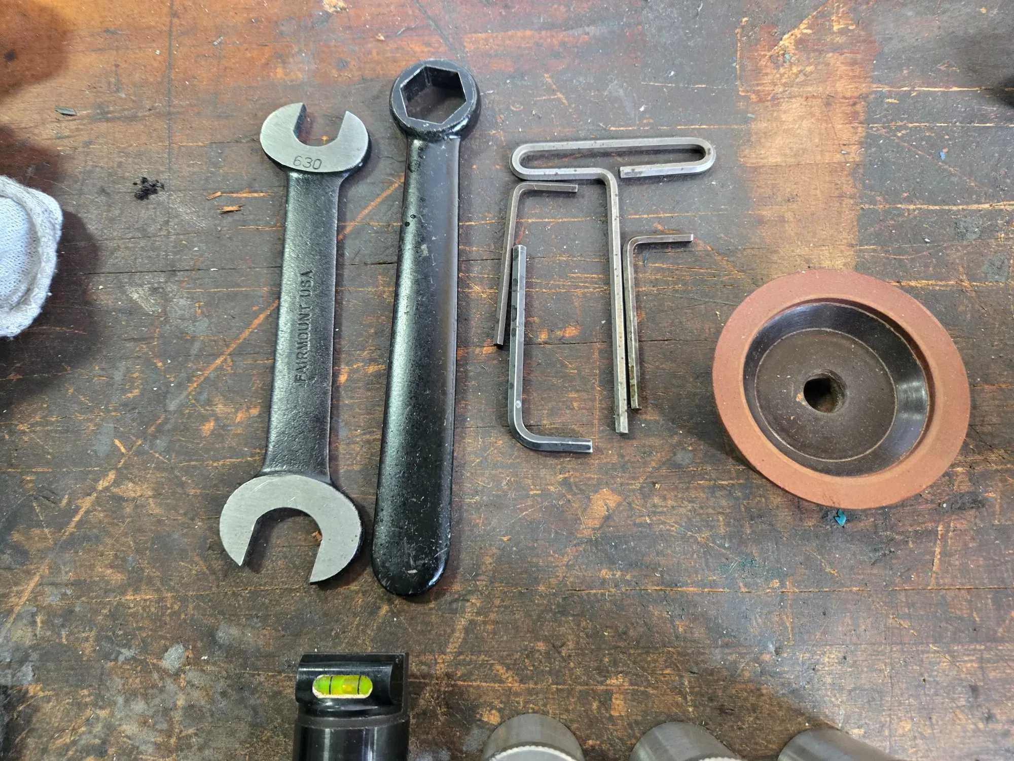 WELDON END MILL SHARPENING FIXTURE W/CASE, TOOLING, ADJUSTABLE TOOLREST, GAGE, AND COLLETS - MACHINE TOOLING