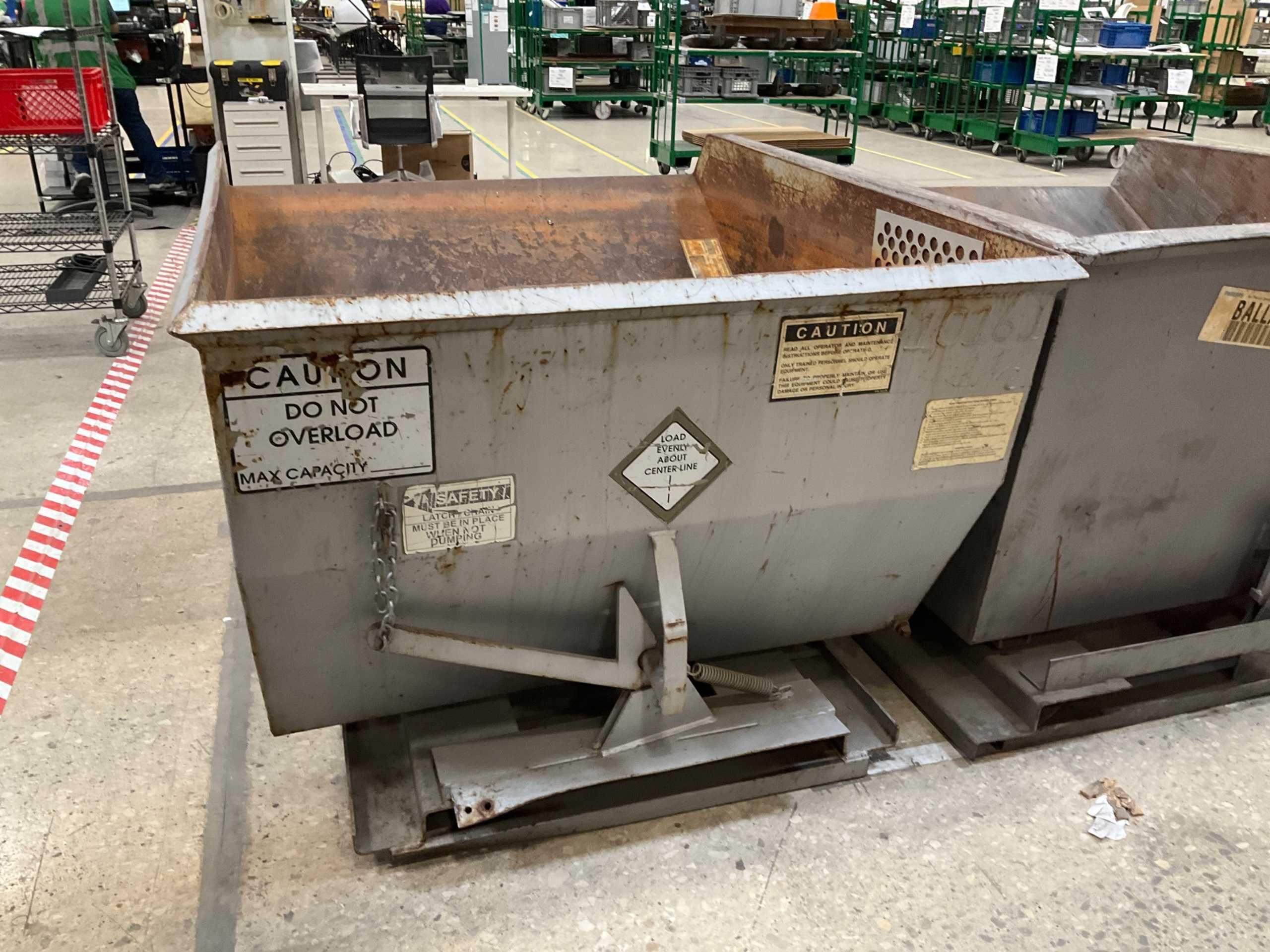 SELF DUMPING HOPPER - SELF DUMPING HOPPERS
