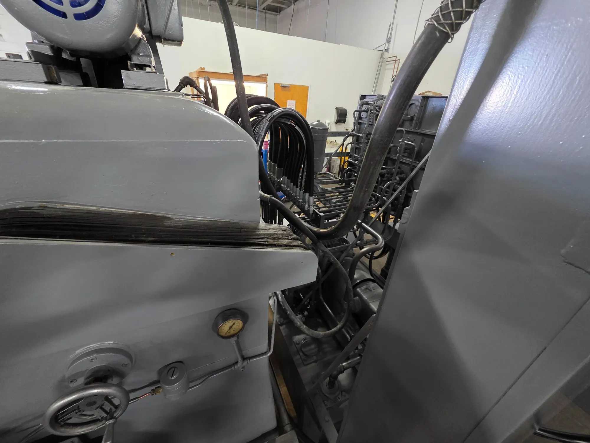 SUNDSTRAND/ARTER H-30 ROTARY SURFACE GRINDER 30" CHUCK 10" MAX HGT 20HP 460V - SURFACE GRINDERS