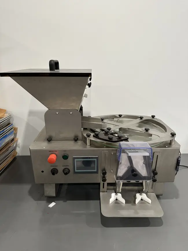 ATG  ATC-100 CAPSULE COUNTING MACHINE - undefined