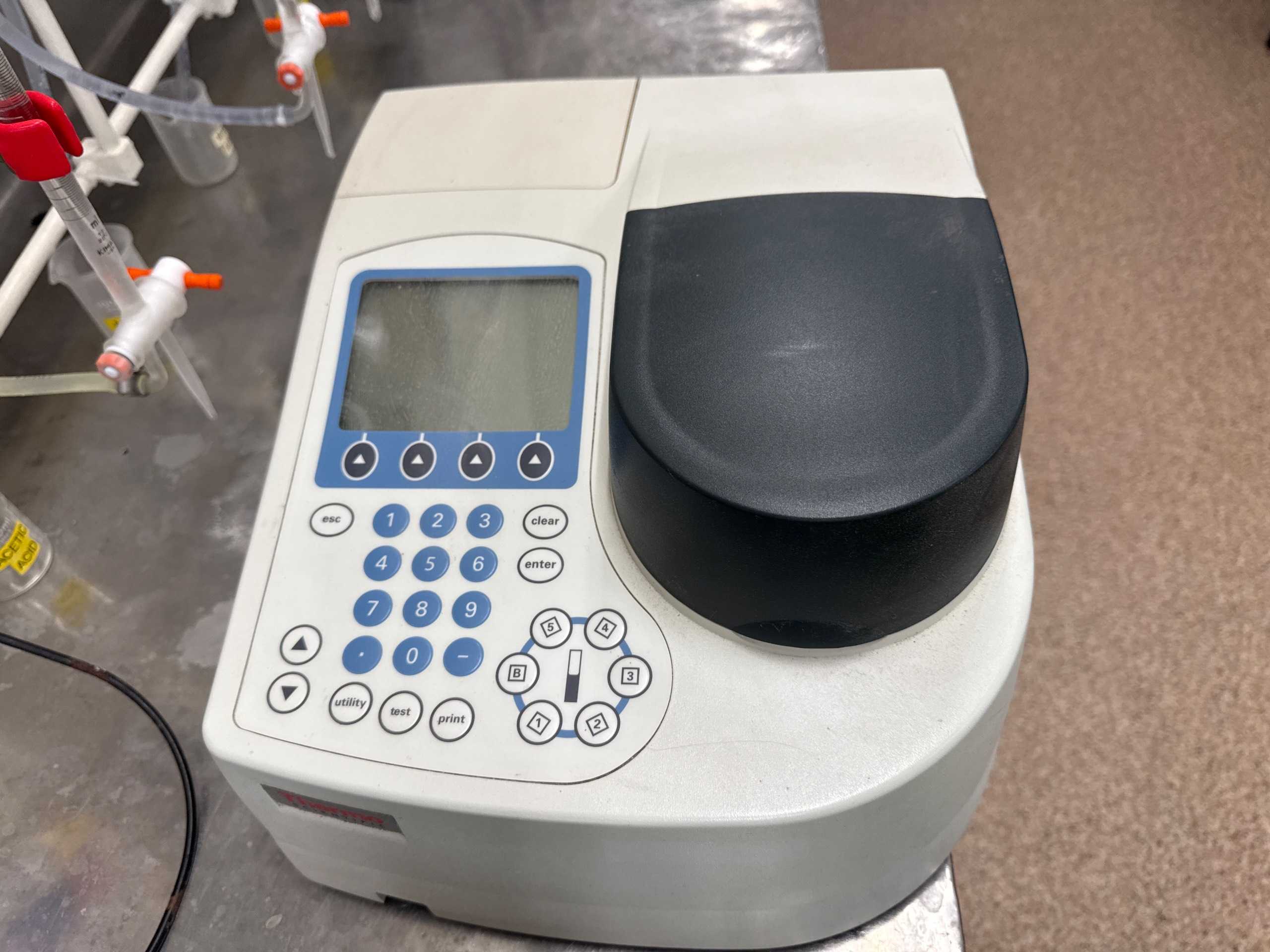 THERMO SCIENTIFIC GENESYS 10VIS SPECTROPHOTOMETER - LAB & SCIENTIFIC