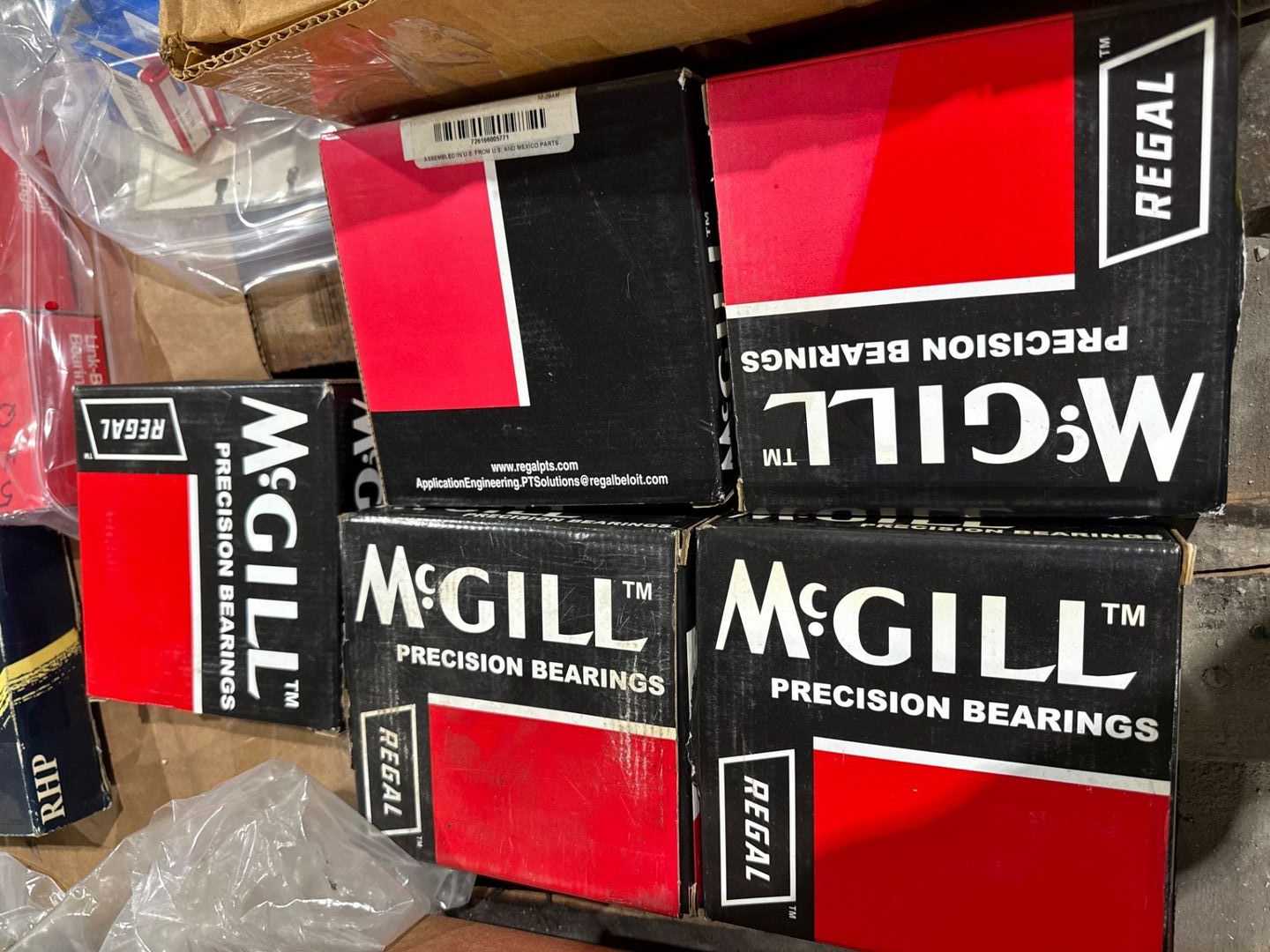 BULK QTY OF BEARINGS - BEARINGS