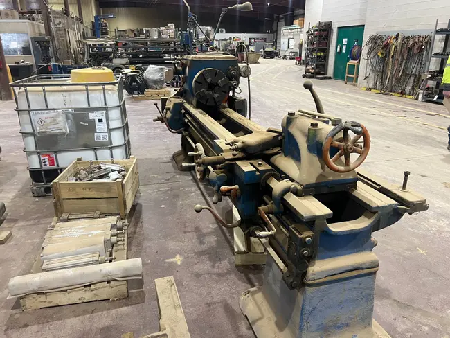 SPRINGFIELD MANUAL LATHE - undefined