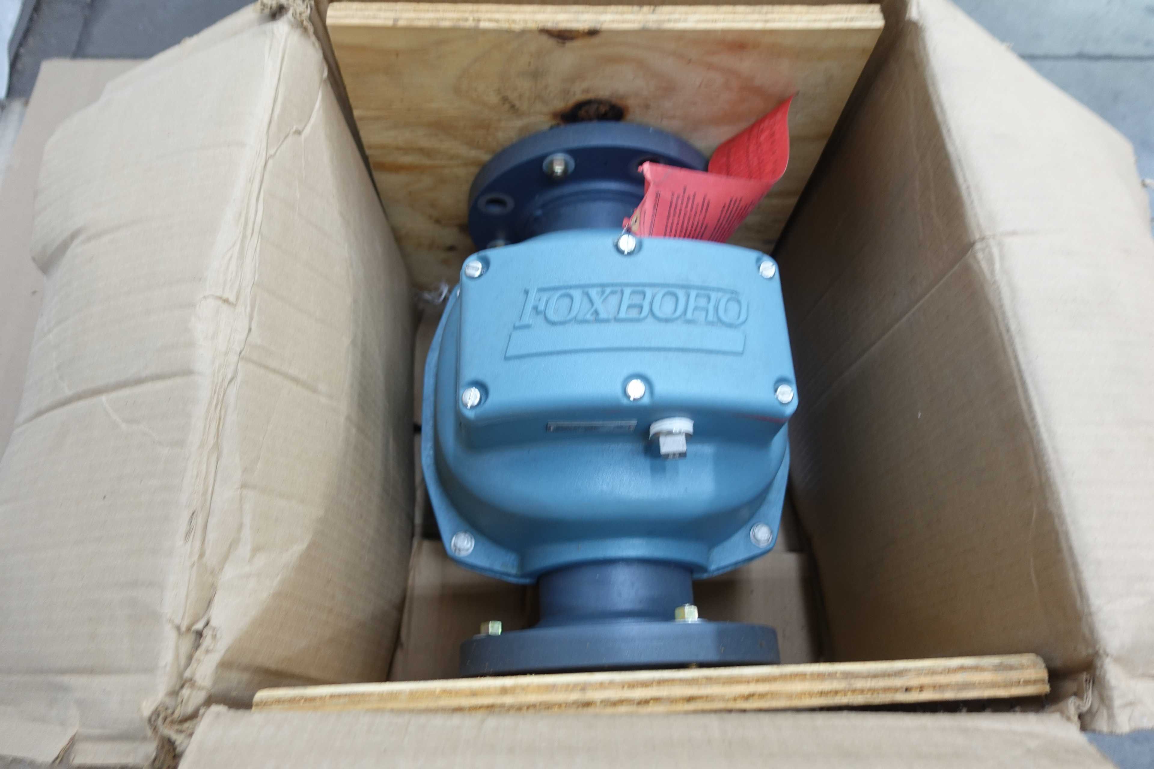 FOXBORO 2804-SABB-TSA-C 2800 SERIES MAGNETIC FLOW TUBE, 120 VAC - FLOW MEASUREMENT