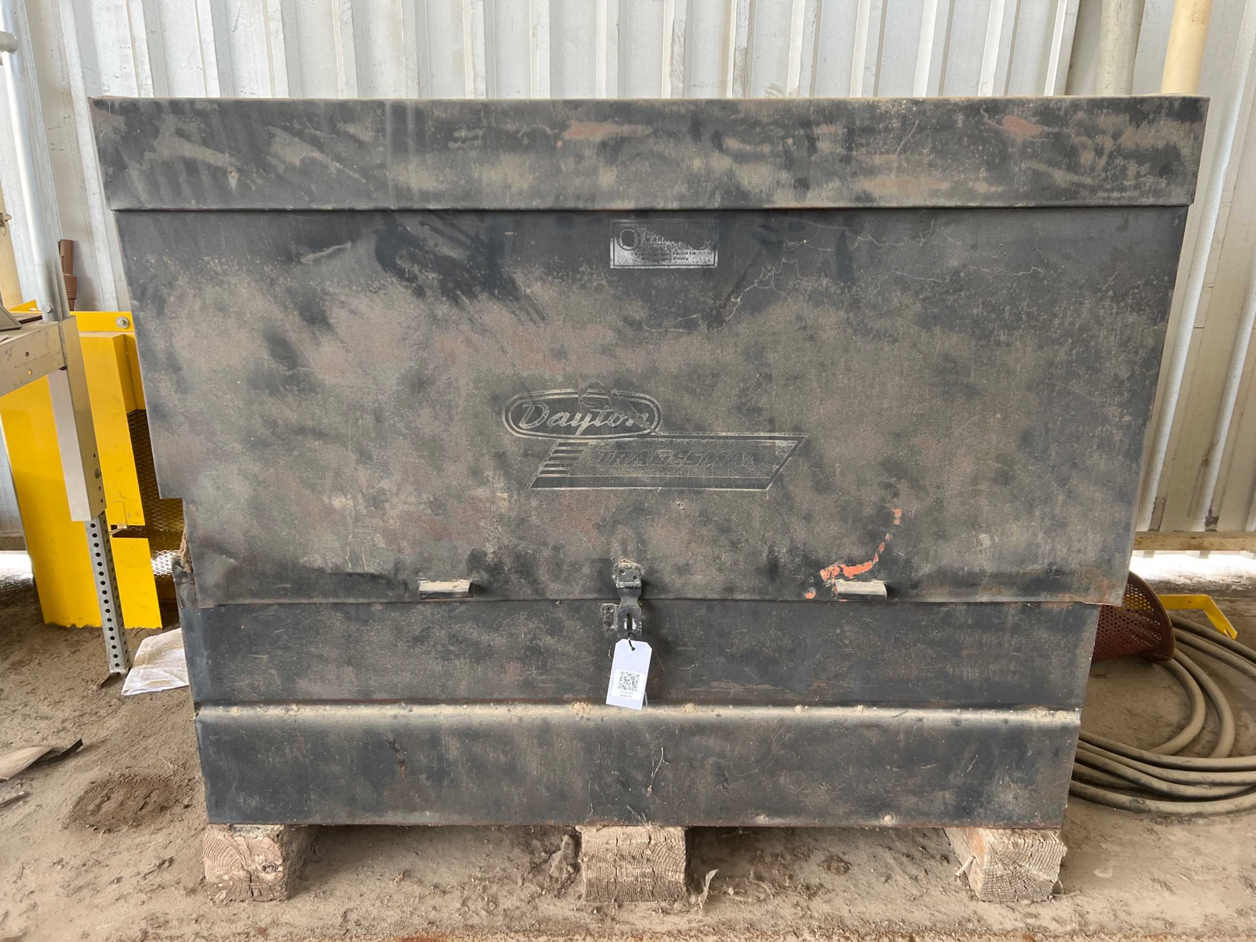 BULK QTY OF JOBSITE TOOL BOXES - JOBSITE TOOL BOX