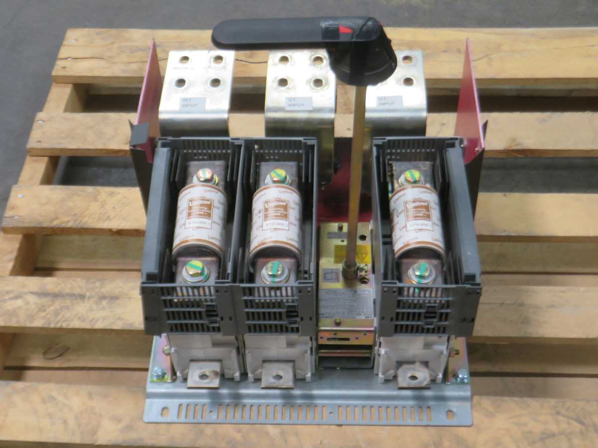 ABB OES800L12 Disconnect Switches, 3 Pole, 800A Current, 600VAC Voltage, 50/60Hz Frequency, AC-23A Category - SWITCHES