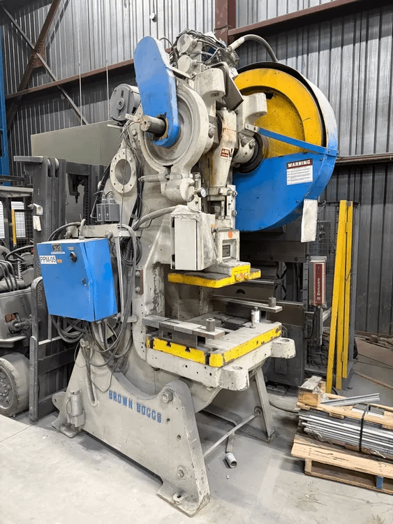 BROWN & BOGGS 17½ LJA STAMPING PRESS, 60 TON - MECHANICAL PRESSES