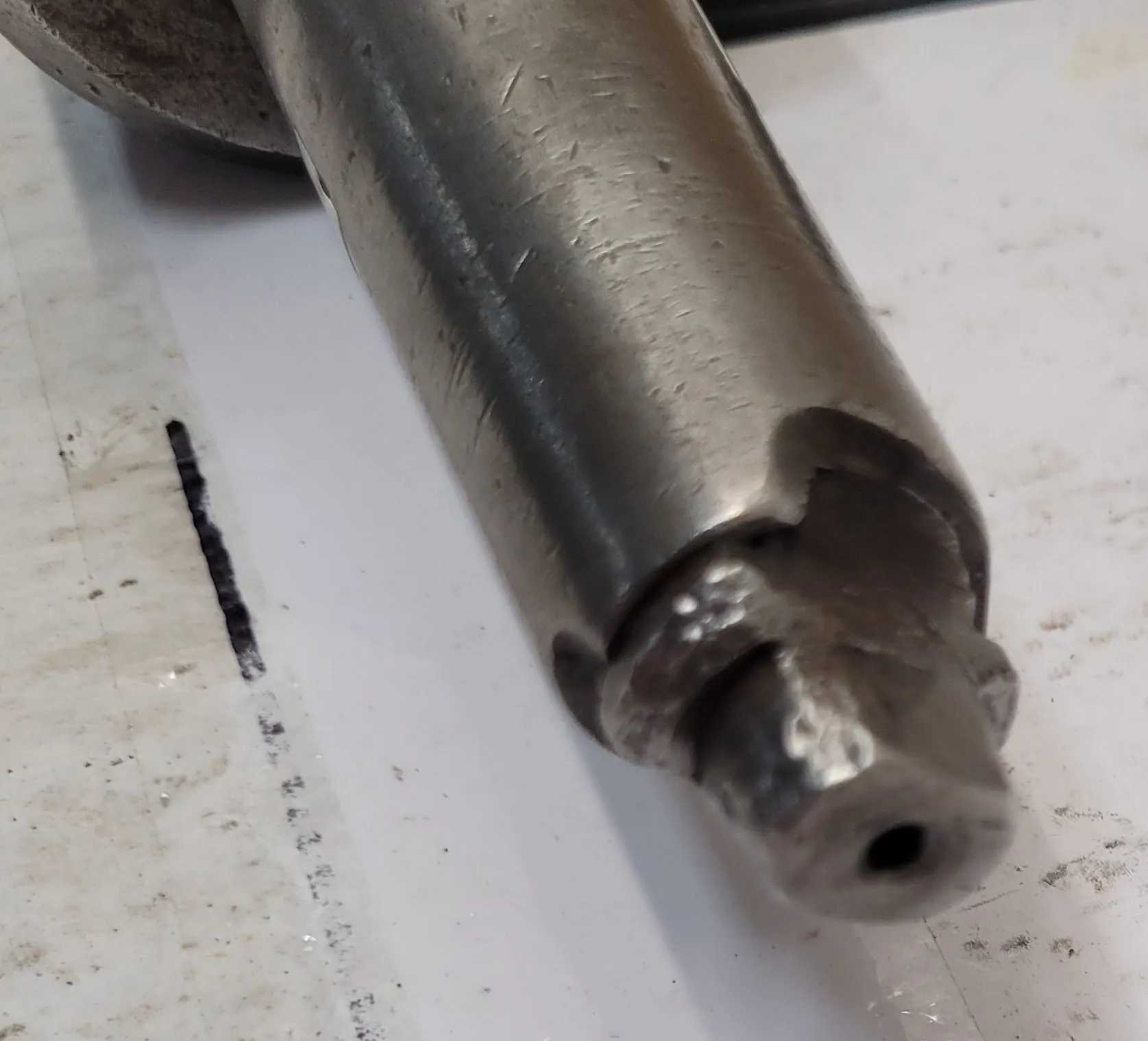 READY TOOL DEAD CENTER, L-240HD, #4 MORSE TAPER, 8.5” OAL, 4.75” SHANK LENGTH - MACHINE TOOLING
