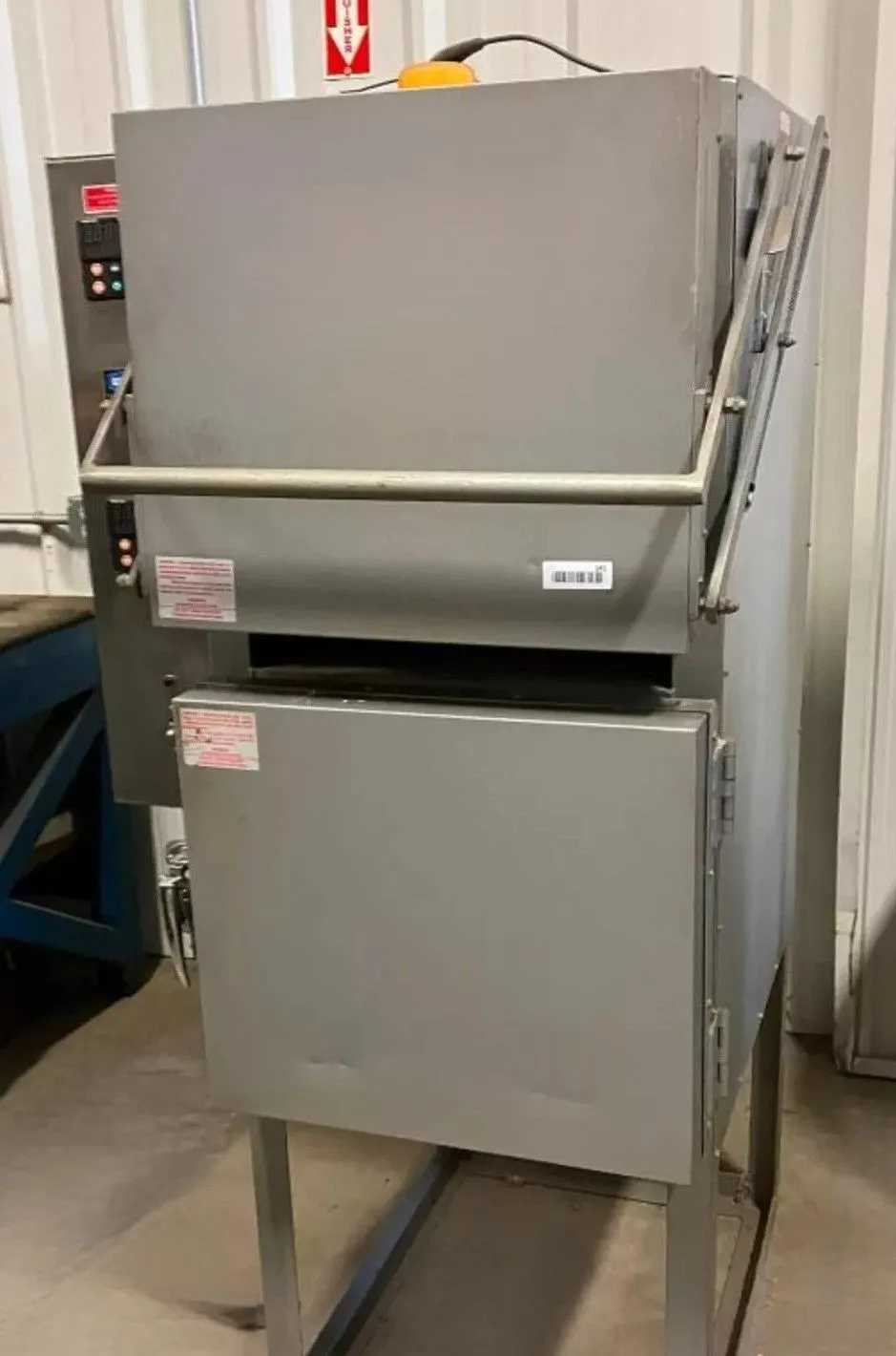 2012 CRESS DUAL CHAMBER TEMPERING FURNACE 12X12X20" 2250°F 8.5 KW - TEMPERING FURNACE